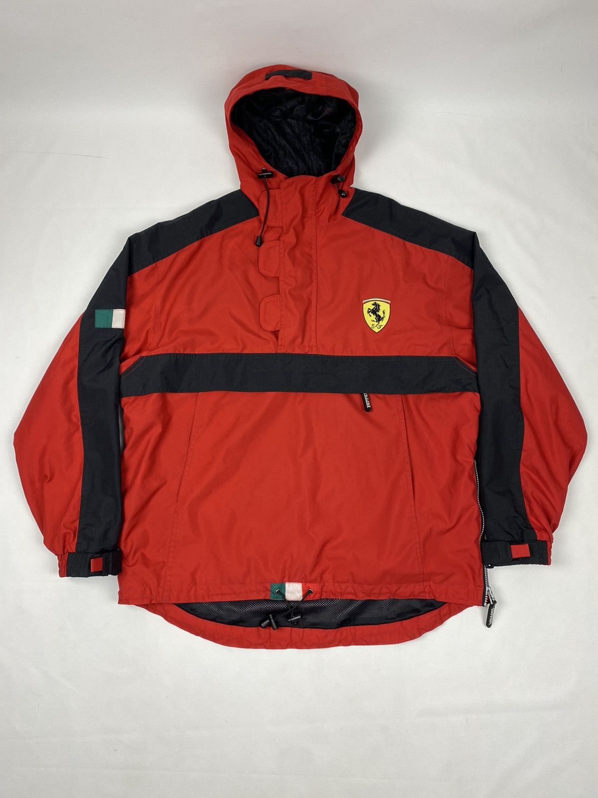 Vintage Ferrari anorak jacket
