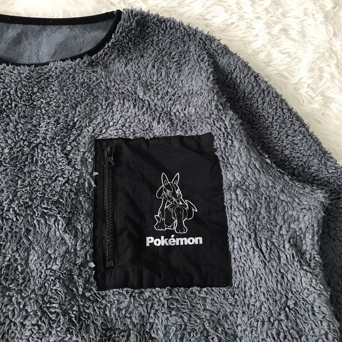 Cartoon Network × Pokemon 💥Steals💥Pokemon Fleece Sweater Jumper Pocket Chest Size US L / EU 52-54 / 3 - 7 Thumbnail