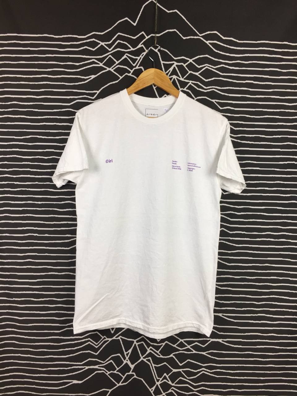 Band Tees iri Japanese Singer Songwriter Freaking Lyrics JPop Band Tee Size US M / EU 48-50 / 2 - 2 Thumbnail