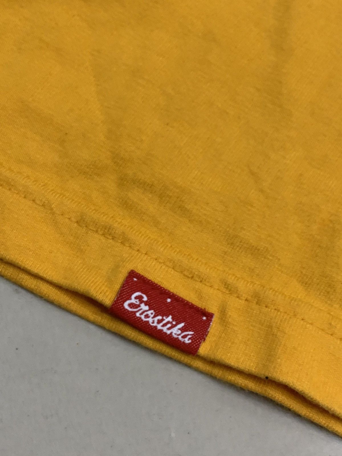 Japanese Brand VINTAGE 2013 ROCKIN JELLY BEAN EROSTIKA STAFF SHIRT Size US XL / EU 56 / 4 - 8 Thumbnail