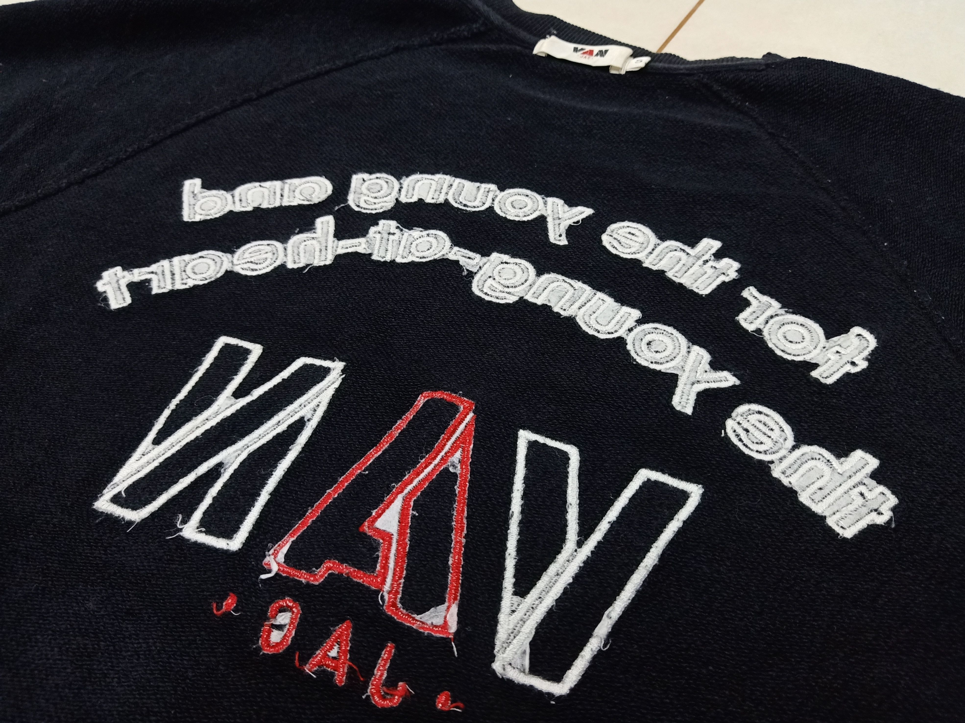 Japanese Brand × Van VAN JAC Iconic Embroidered Big Logo Black Color S Sweatshirt Size US S / EU 44-46 / 1 - 8 Thumbnail