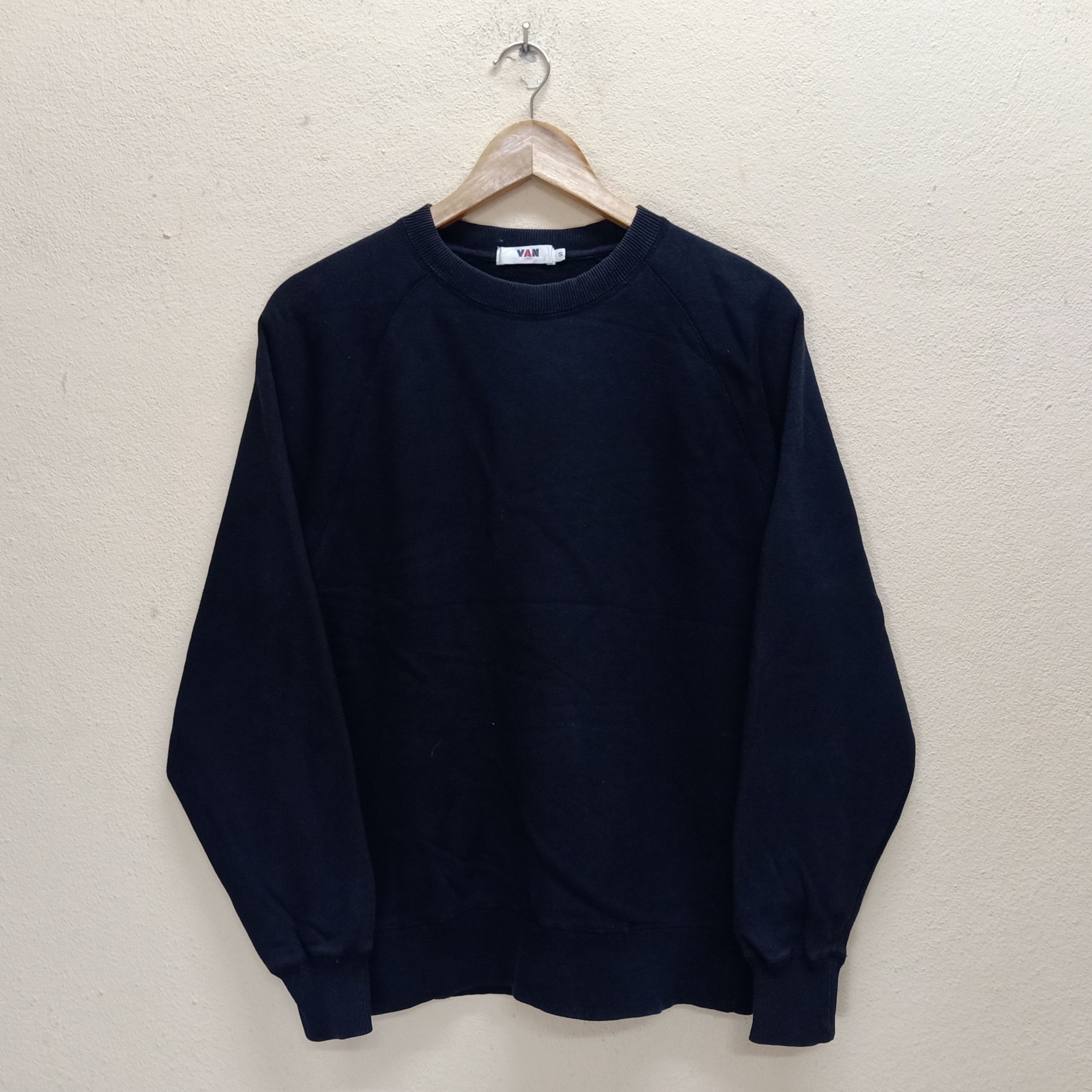 Japanese Brand × Van VAN JAC Iconic Embroidered Big Logo Black Color S Sweatshirt Size US S / EU 44-46 / 1 - 2 Thumbnail