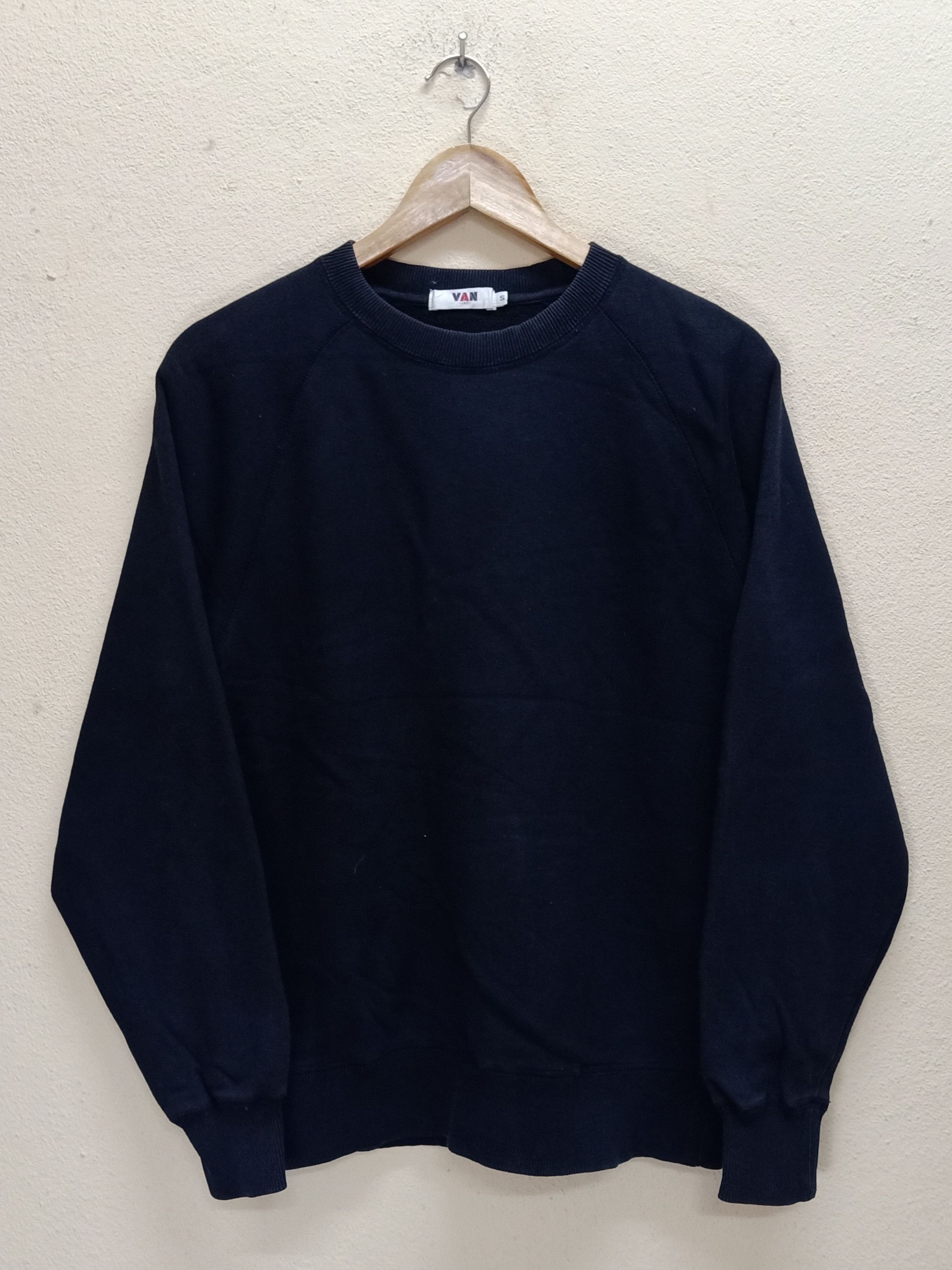 Japanese Brand × Van VAN JAC Iconic Embroidered Big Logo Black Color S Sweatshirt Size US S / EU 44-46 / 1 - 4 Thumbnail