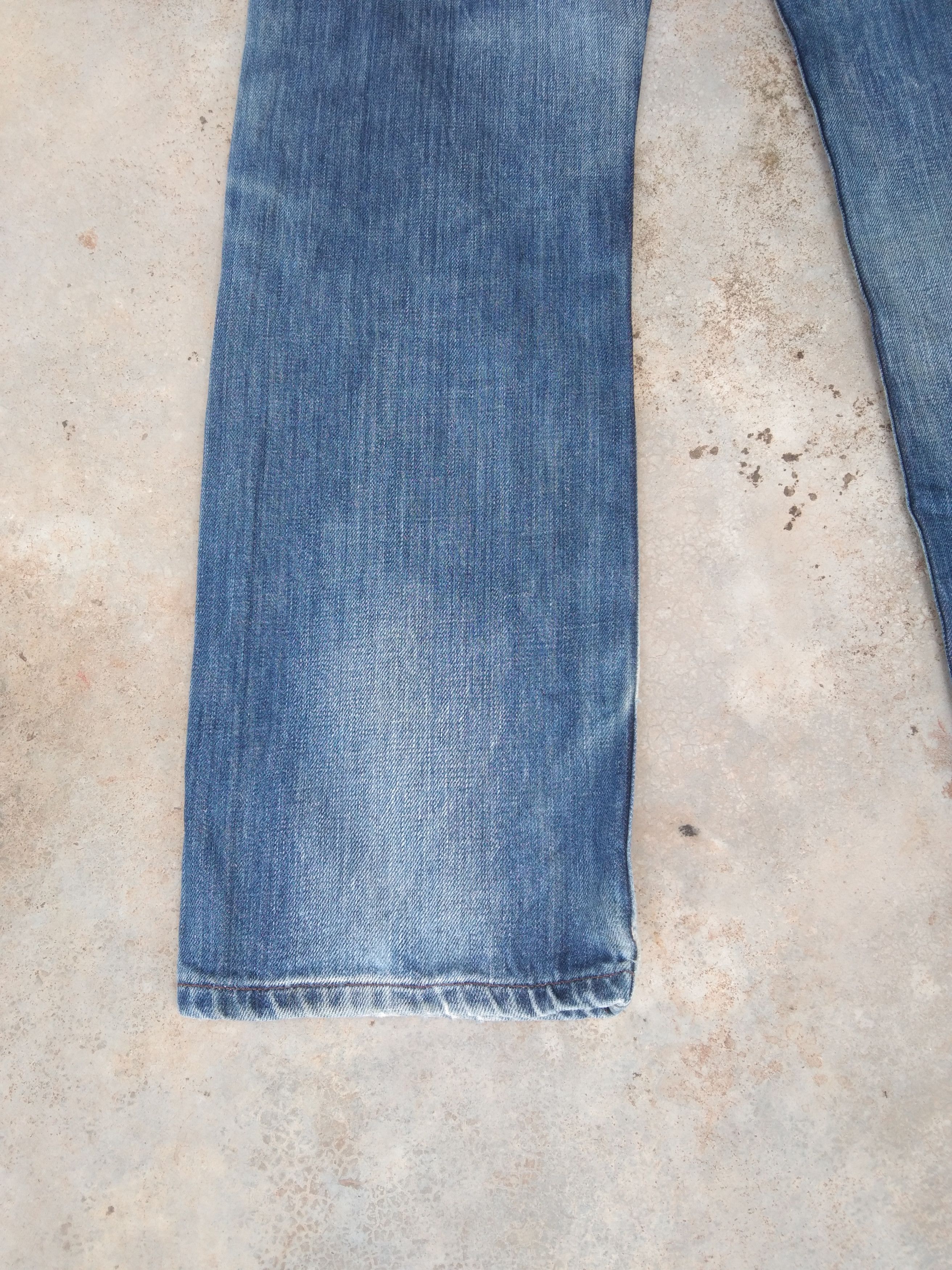 Levi's Vintage Levi's Jeans Faded Blue Distressed Denim 29x31 Size US 29 - 3 Thumbnail