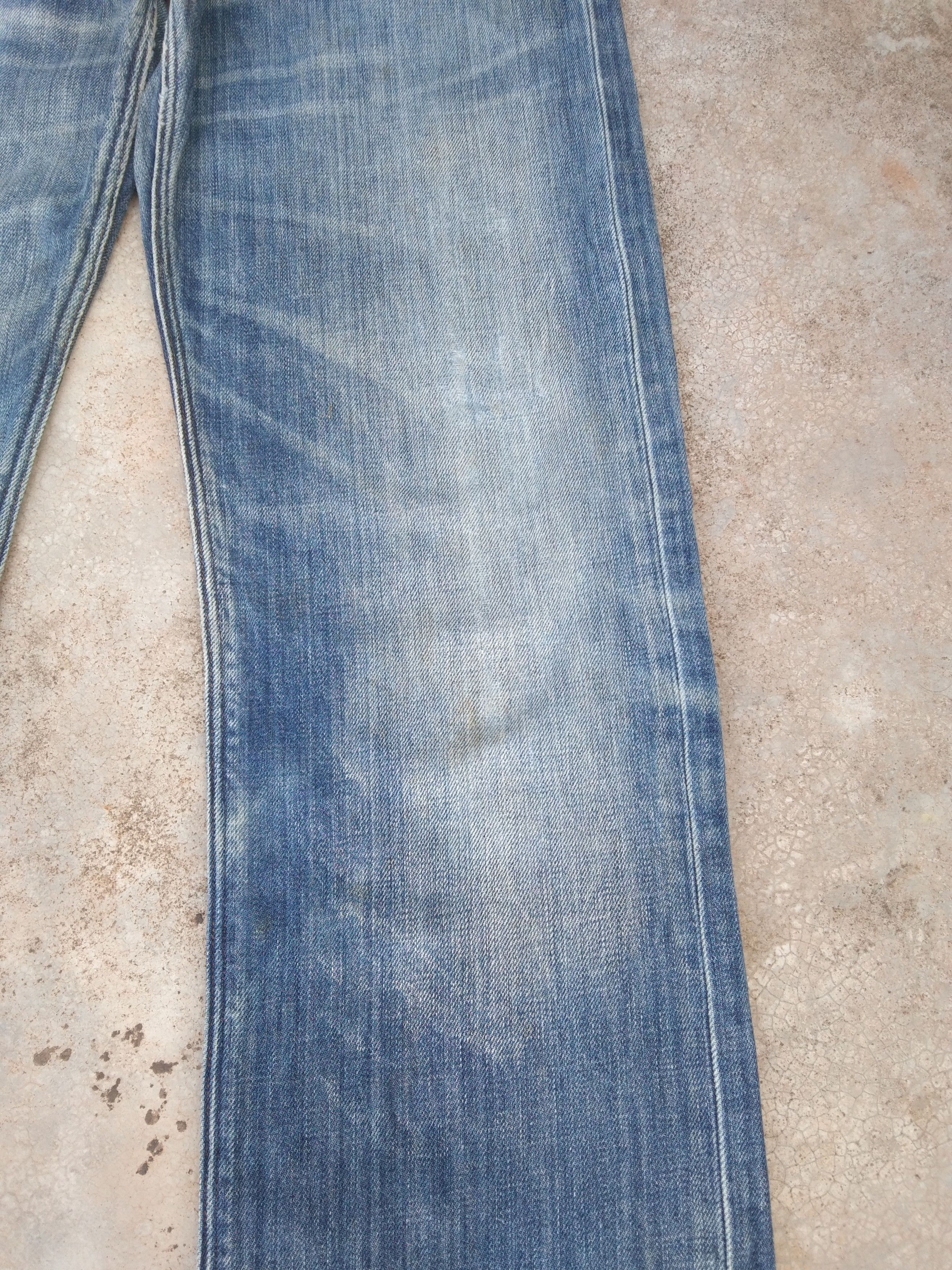 Levi's Vintage Levi's Jeans Faded Blue Distressed Denim 29x31 Size US 29 - 8 Thumbnail