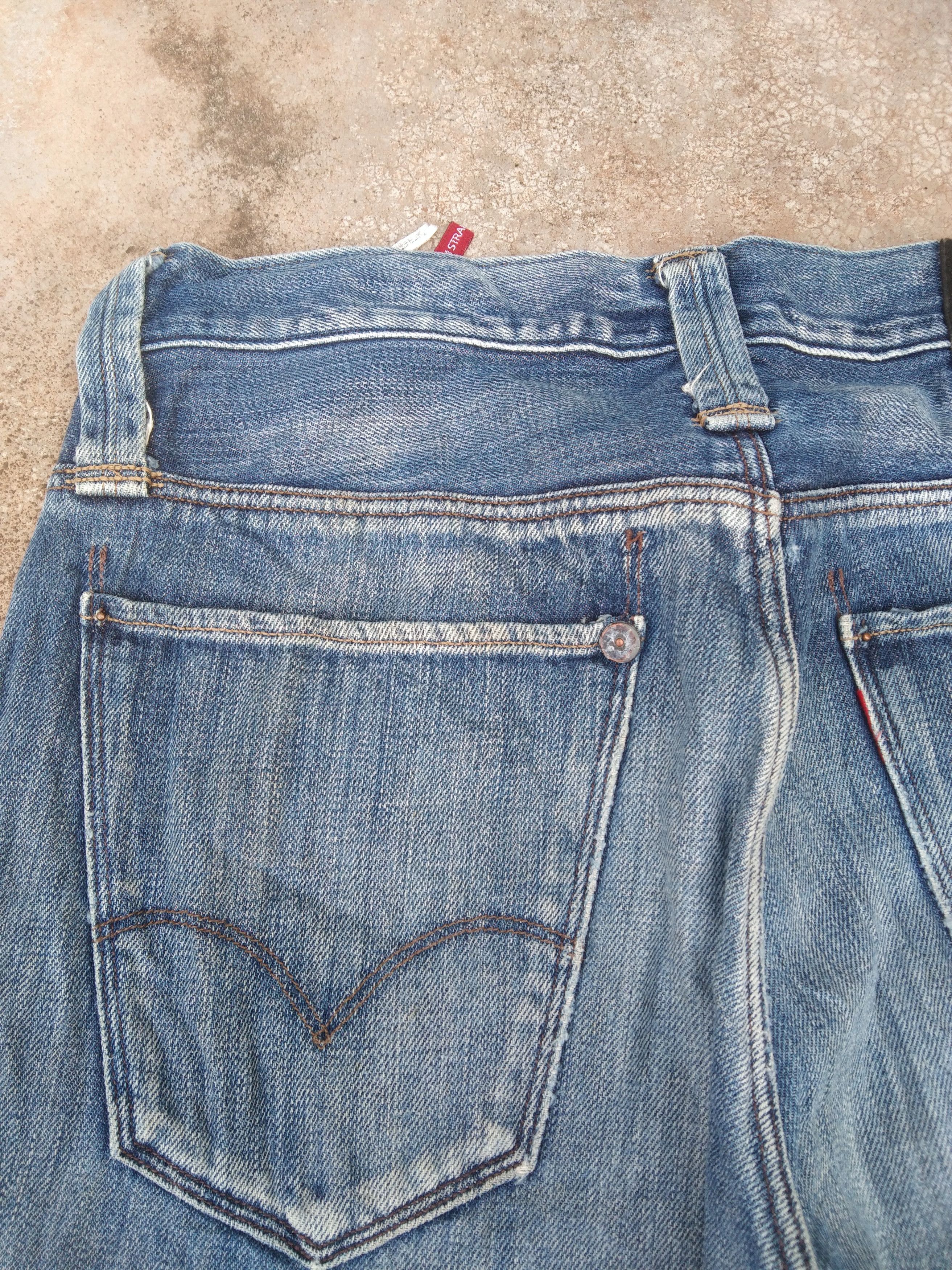 Levi's Vintage Levi's Jeans Faded Blue Distressed Denim 29x31 Size US 29 - 5 Thumbnail