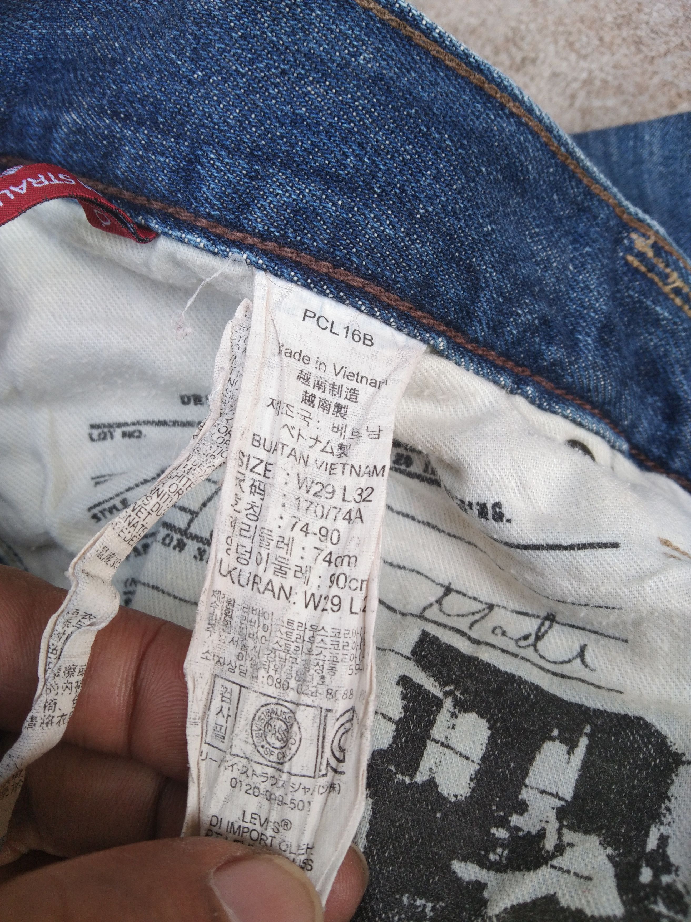 Levi's Vintage Levi's Jeans Faded Blue Distressed Denim 29x31 Size US 29 - 12 Thumbnail