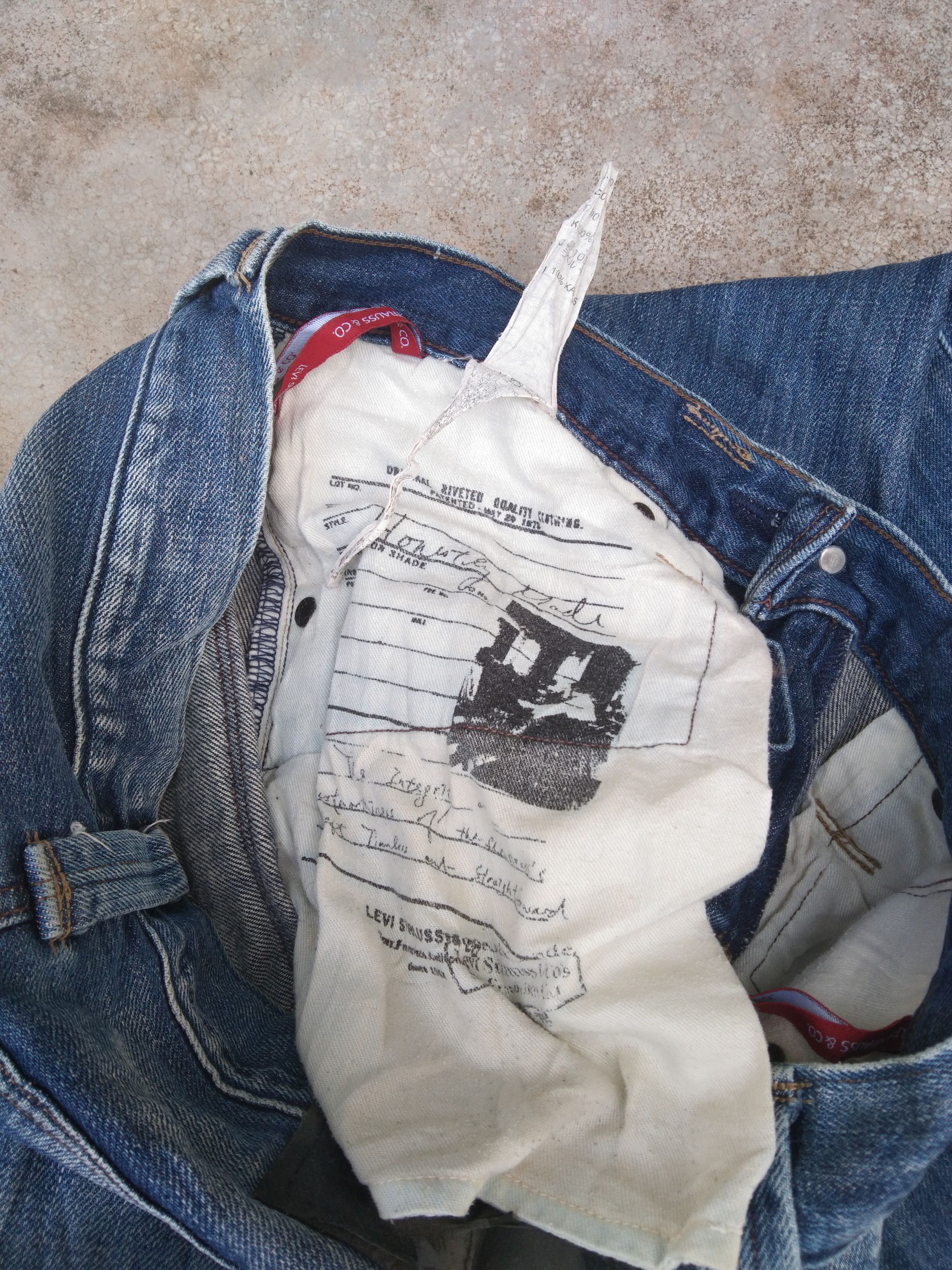 Levi's Vintage Levi's Jeans Faded Blue Distressed Denim 29x31 Size US 29 - 11 Thumbnail
