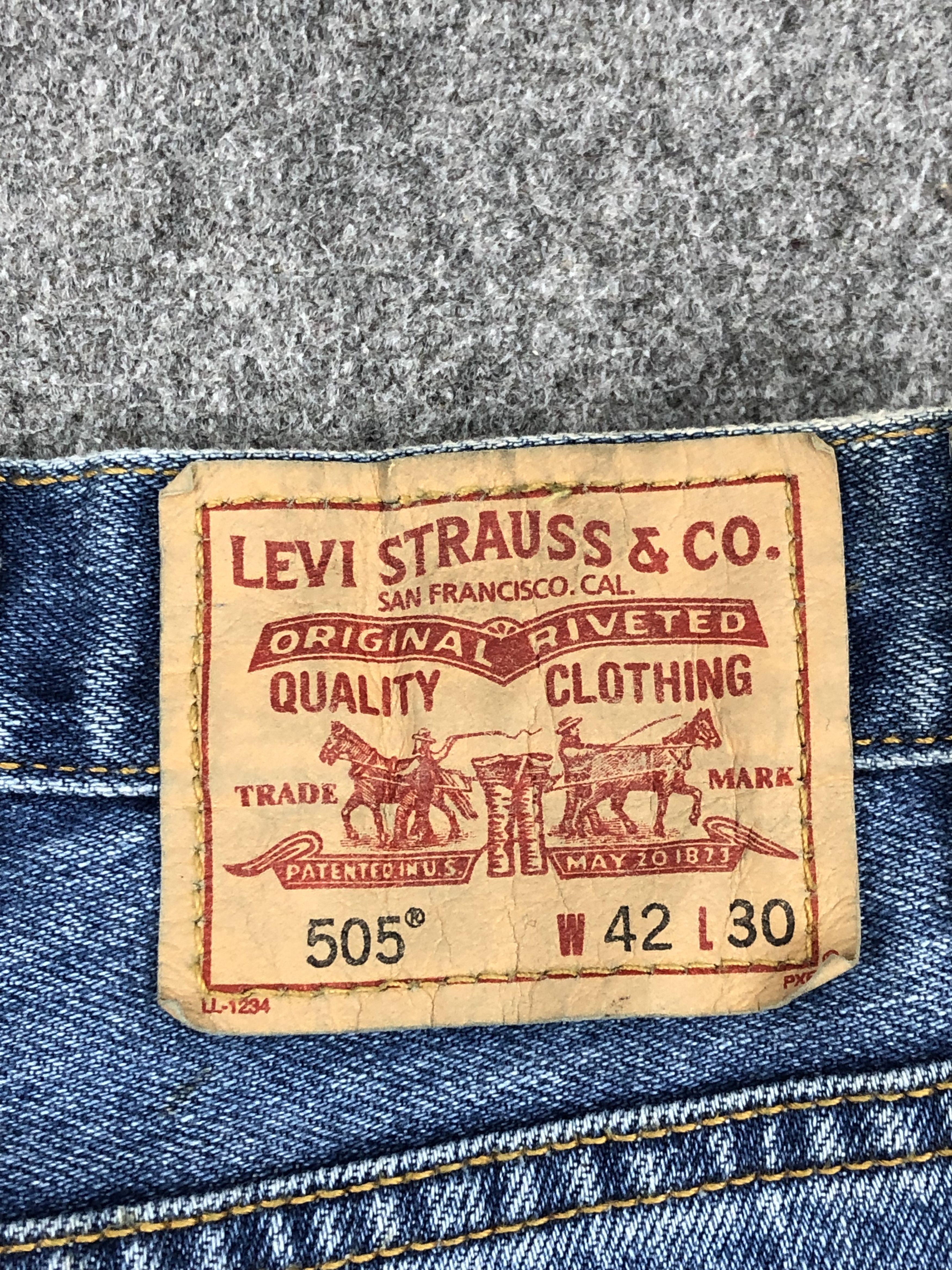 Levi's Vintage Levis 505 Blue Denim Jeans DP1478 Size US 42 / EU 58 - 5 Thumbnail