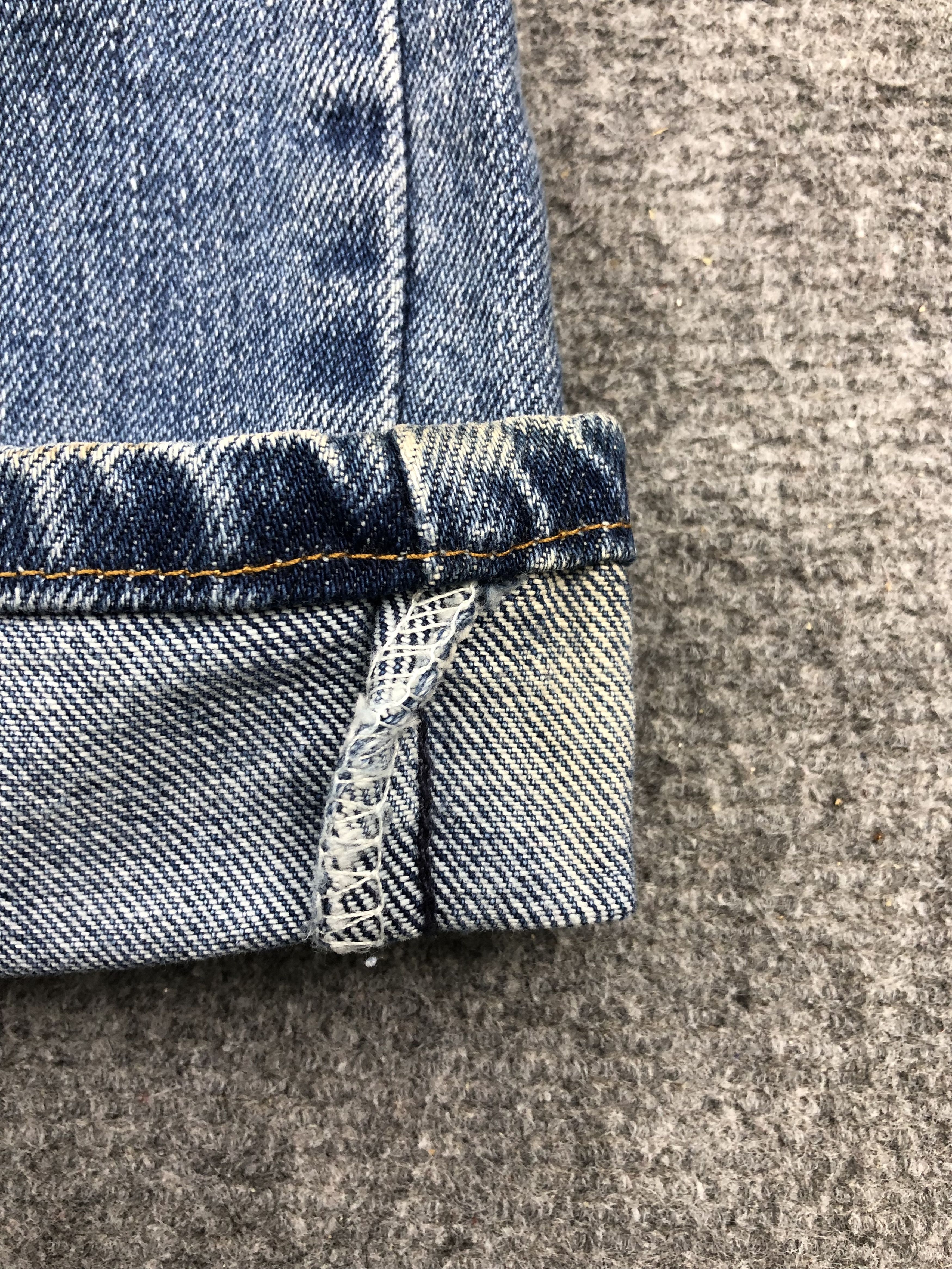 Levi's Vintage Levis 505 Blue Denim Jeans DP1478 Size US 42 / EU 58 - 10 Thumbnail