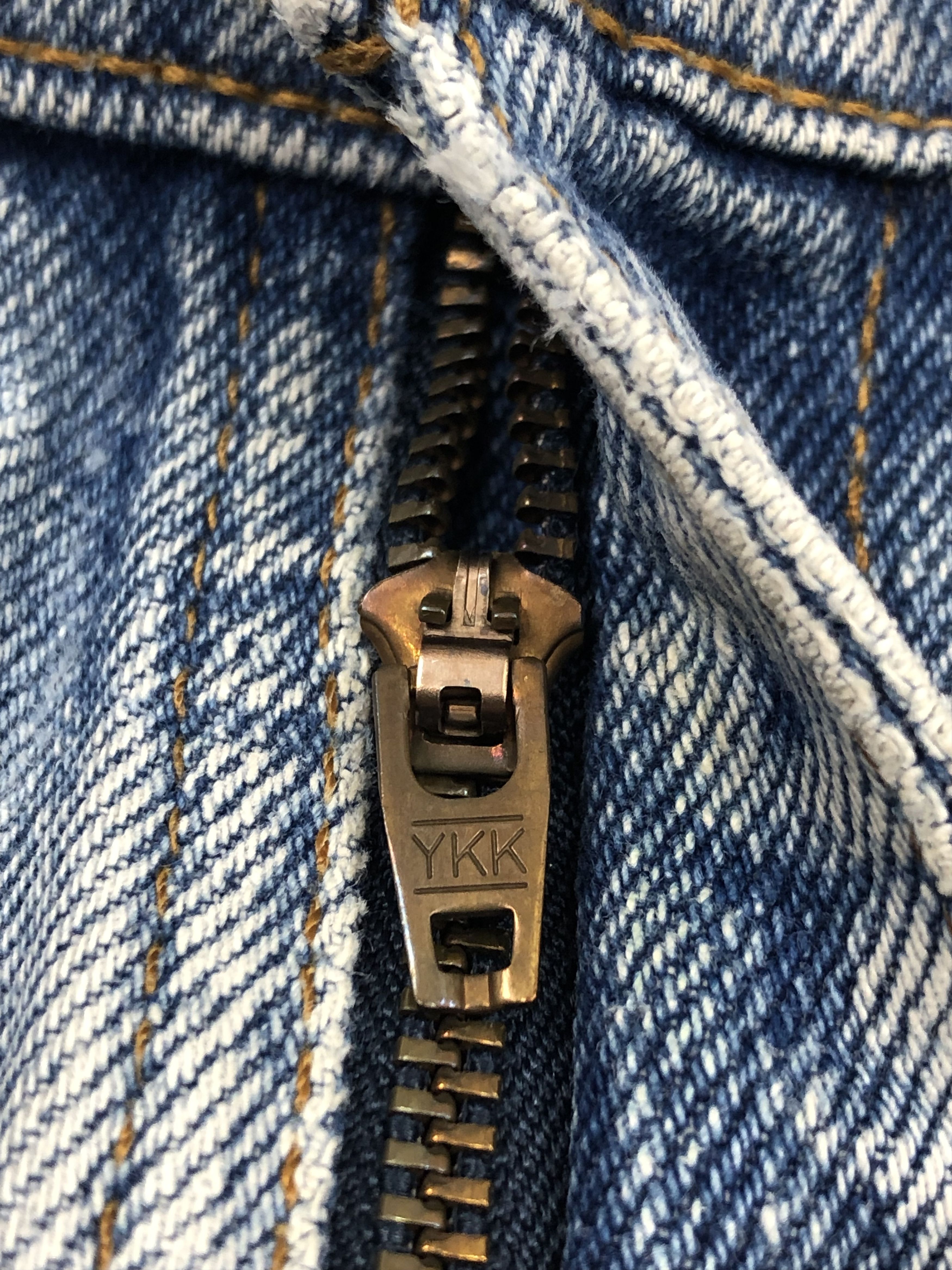 Levi's Vintage 90s Levis 505 Light Wash Jeans DP1505 Size US 38 / EU 54 - 11 Thumbnail