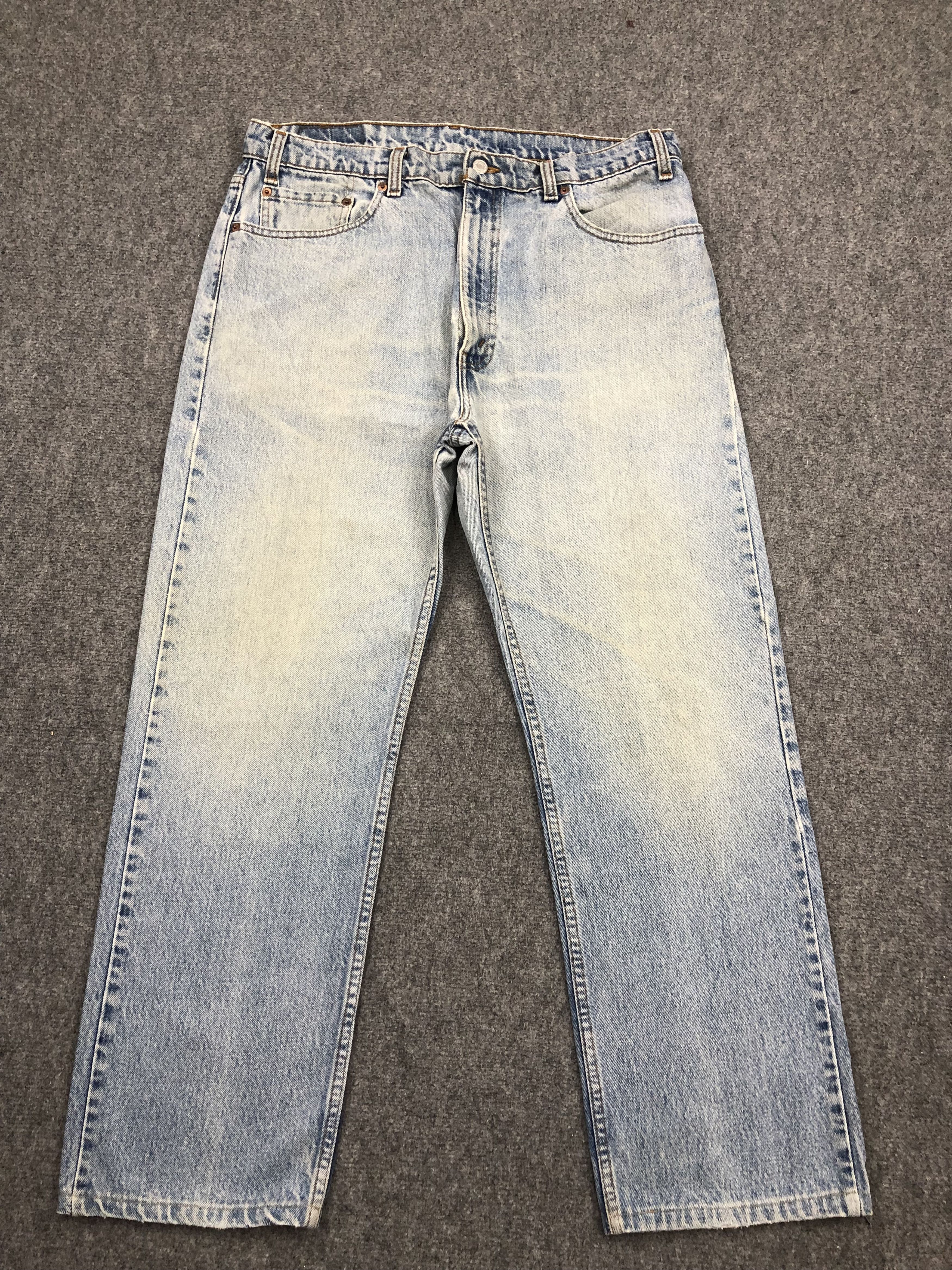 Levi's Vintage 90s Levis 505 Light Wash Jeans DP1505 Size US 38 / EU 54 - 1 Thumbnail