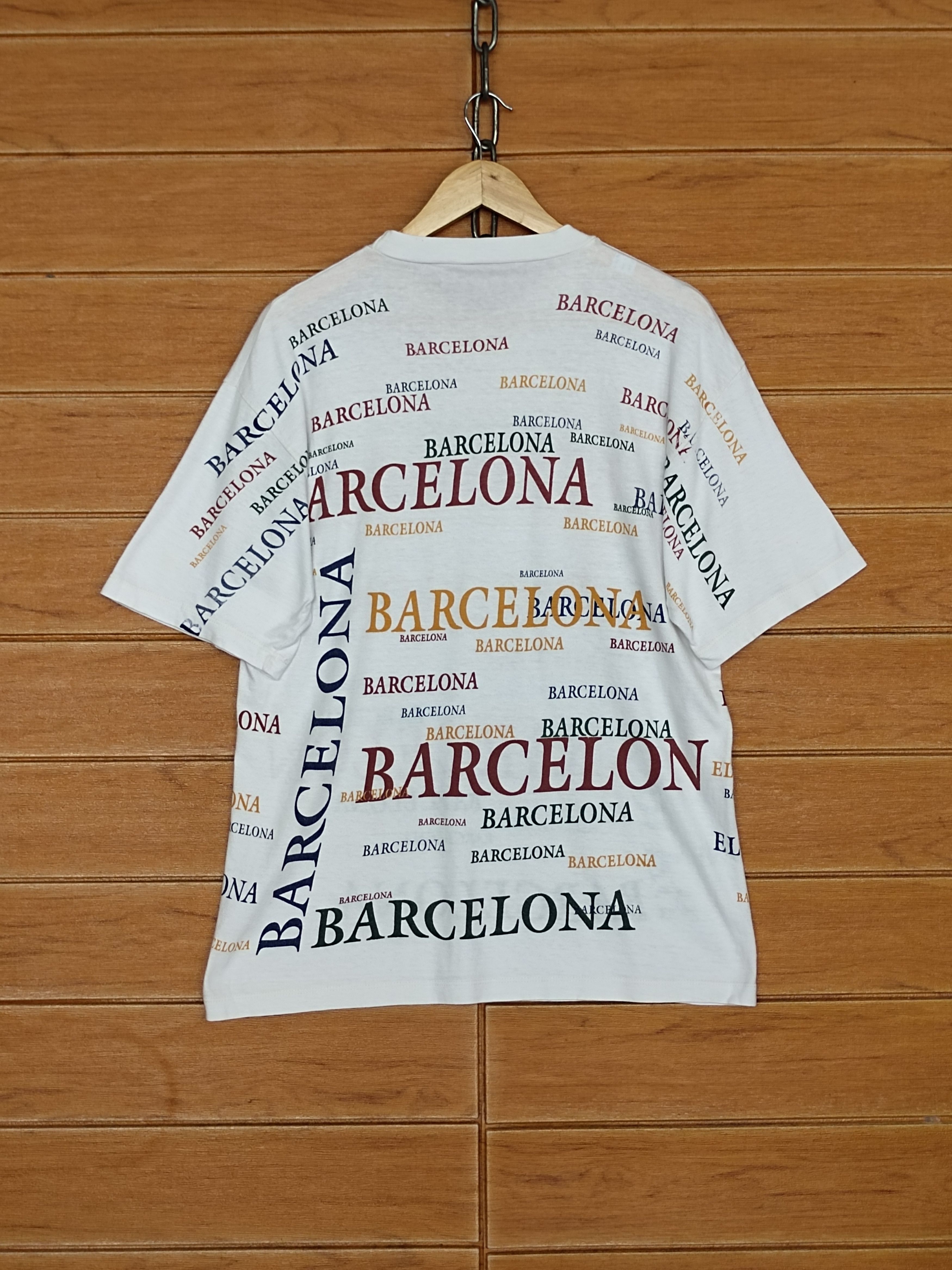 Vintage Vintage Barcelona Spell Out All Over By La Massana Art Size US M / EU 48-50 / 2 - 10 Thumbnail