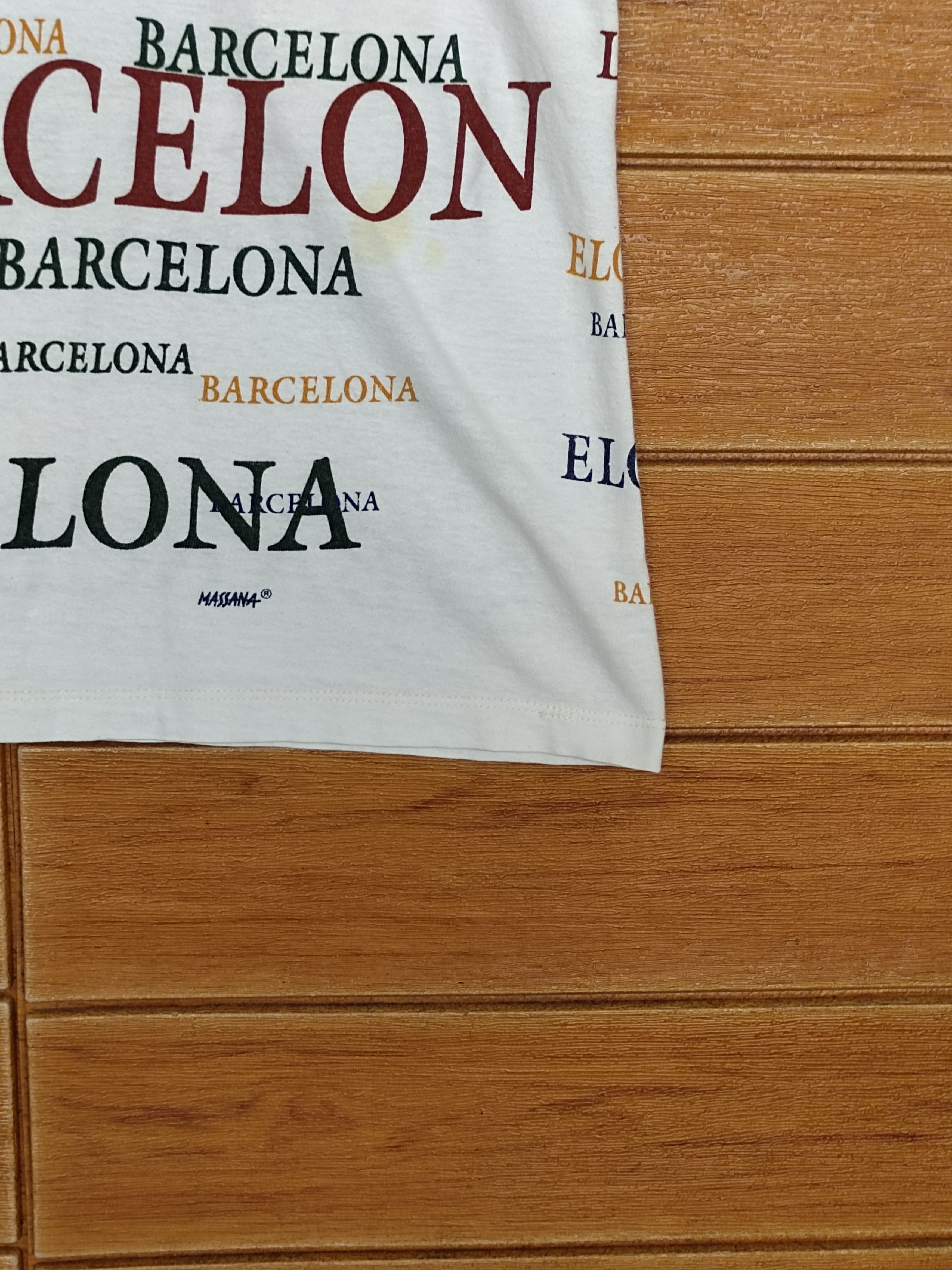 Vintage Vintage Barcelona Spell Out All Over By La Massana Art Size US M / EU 48-50 / 2 - 7 Thumbnail