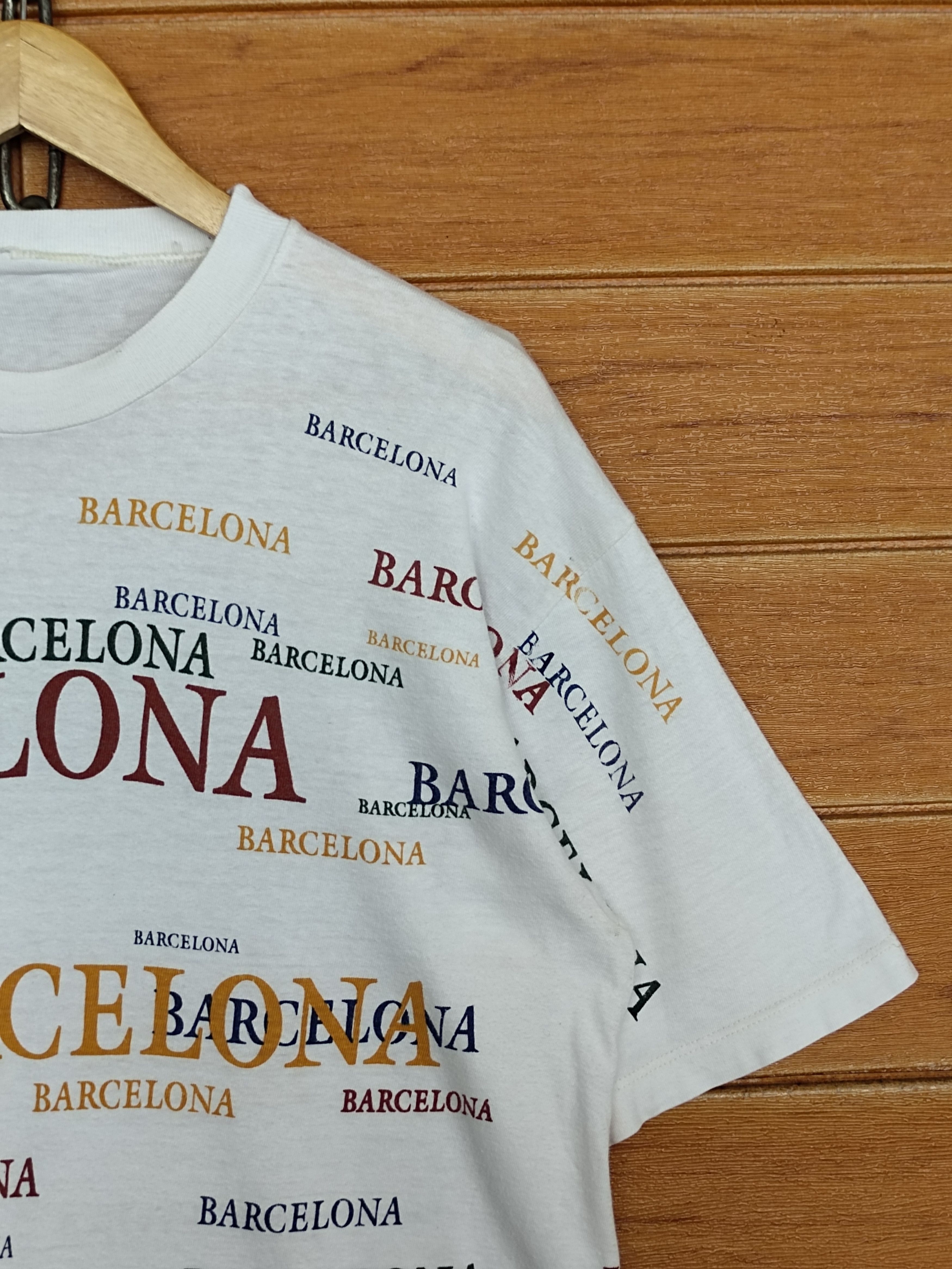 Vintage Vintage Barcelona Spell Out All Over By La Massana Art Size US M / EU 48-50 / 2 - 5 Thumbnail