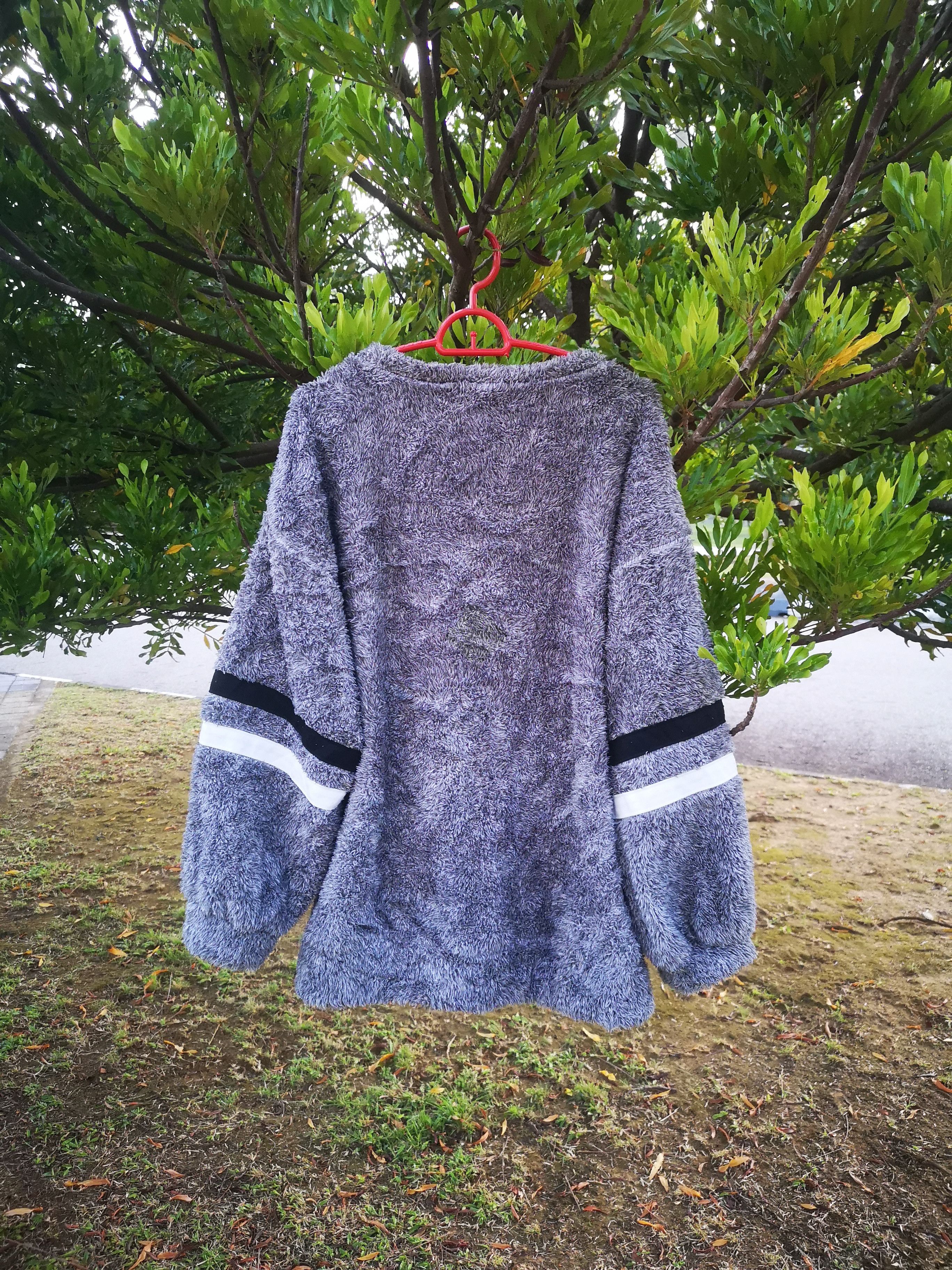 Disney × Mickey Mouse 🔥Mickey Mouse Faux Fur Fleece Size US M / EU 48-50 / 2 - 2 Thumbnail