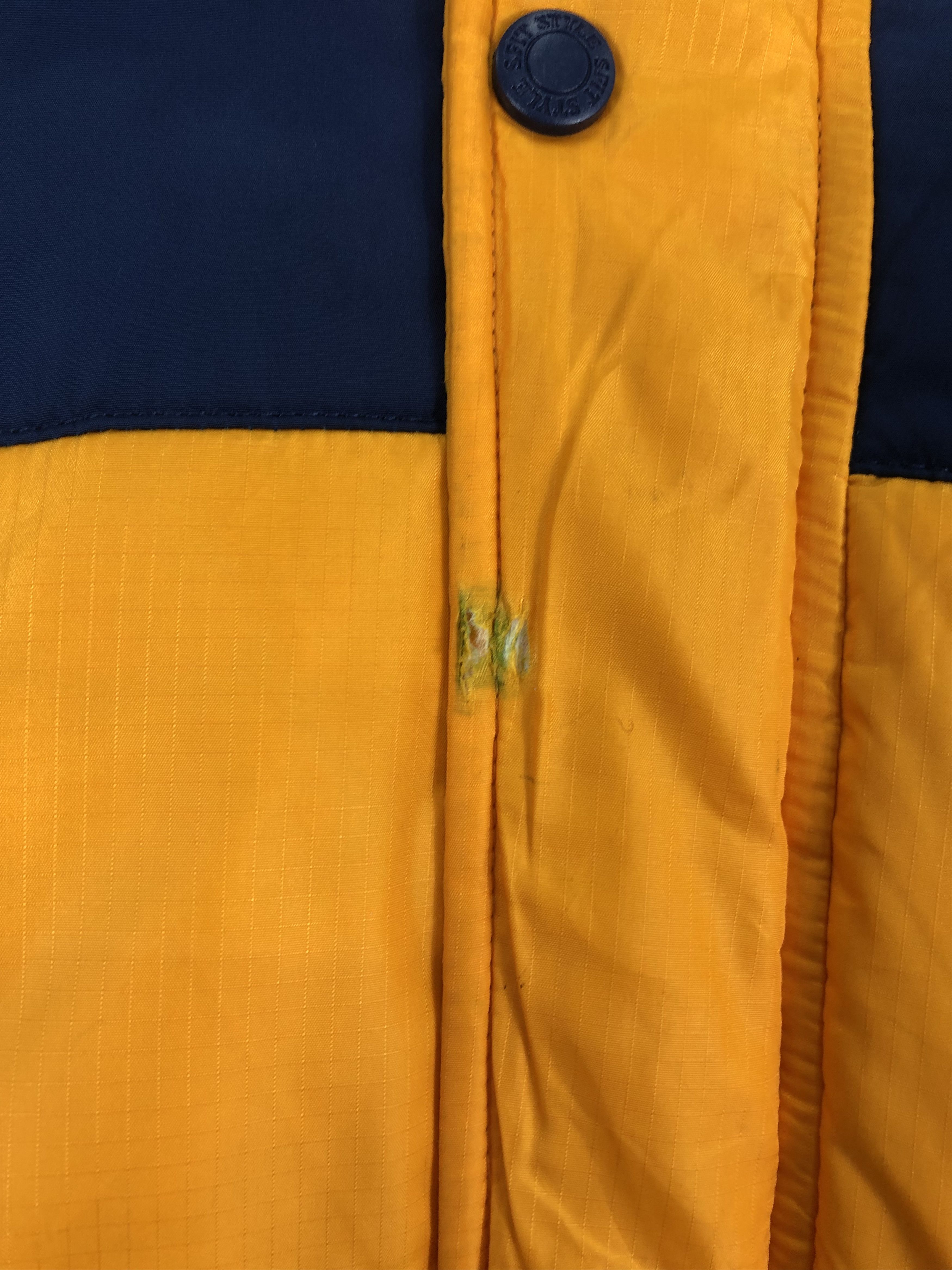 Japanese Brand Vintage Japanese Brand Puffer Jacket J0613 Size US M / EU 48-50 / 2 - 11 Thumbnail