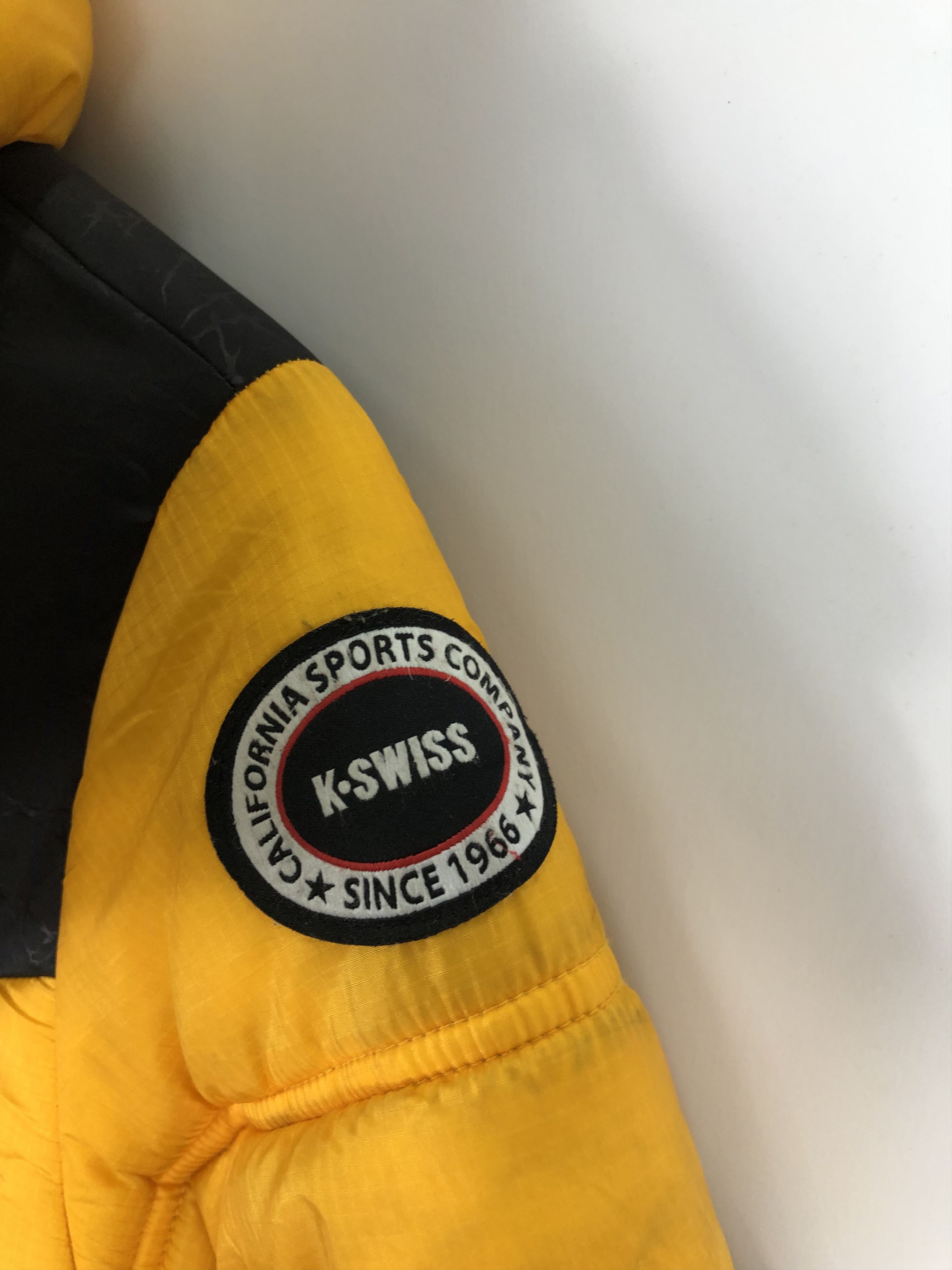 K-Swiss Vintage K Swiss Puffer Hoodie Jacket J0614 Size US S / EU 44-46 / 1 - 14 Thumbnail