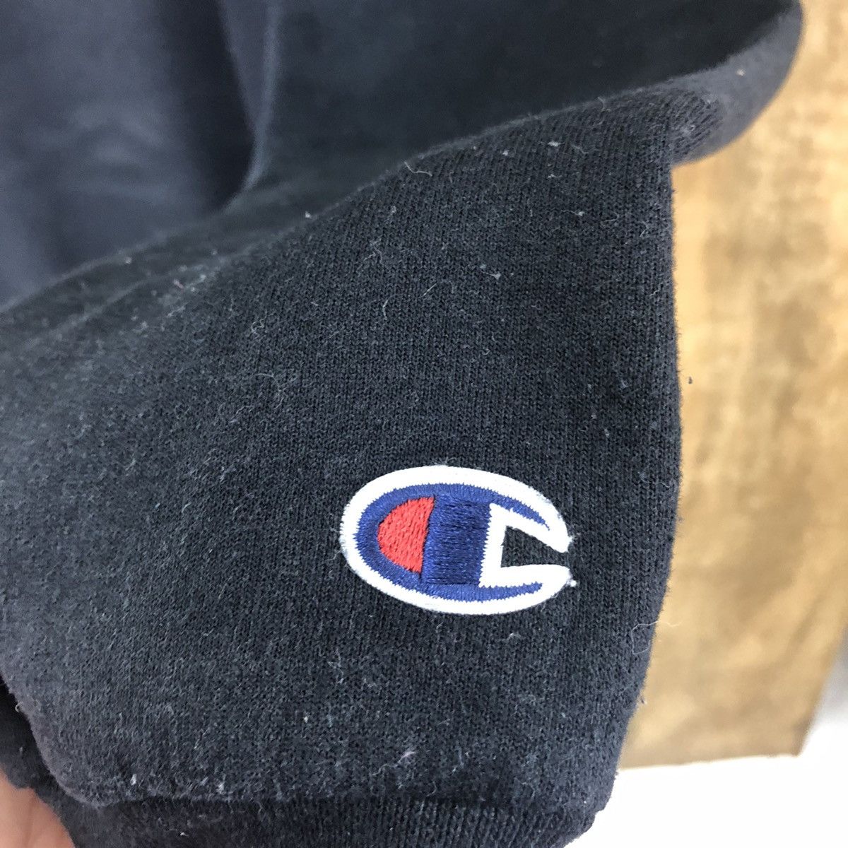 Champion × Vintage Vintage Champion Black Sweatshirt #150 Size US L / EU 52-54 / 3 - 5 Thumbnail