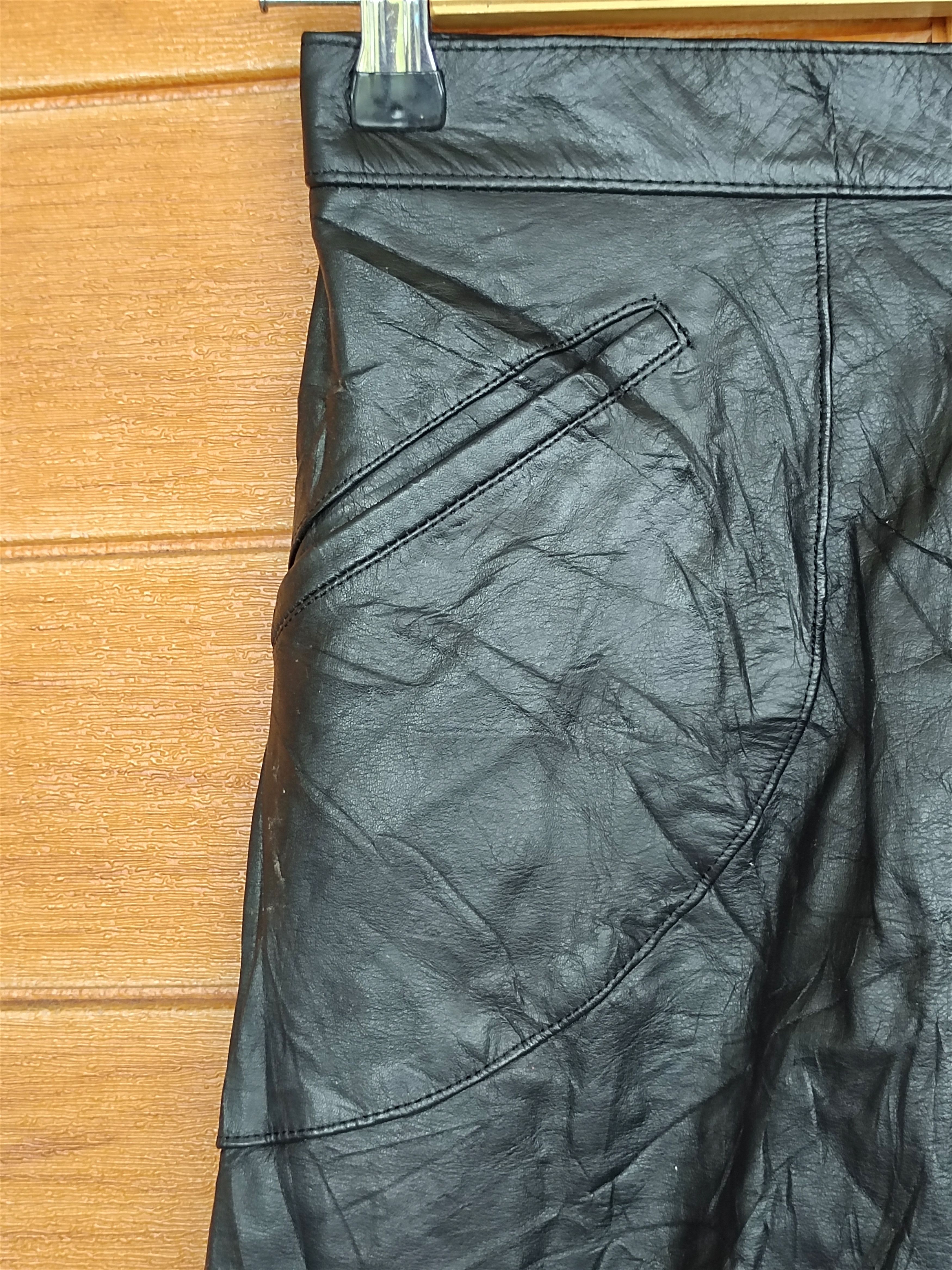 Pierre Balmain Vintage Pierre Balmain Paris Leather Skirt Size 25" / US 0 / IT 36 - 6 Thumbnail