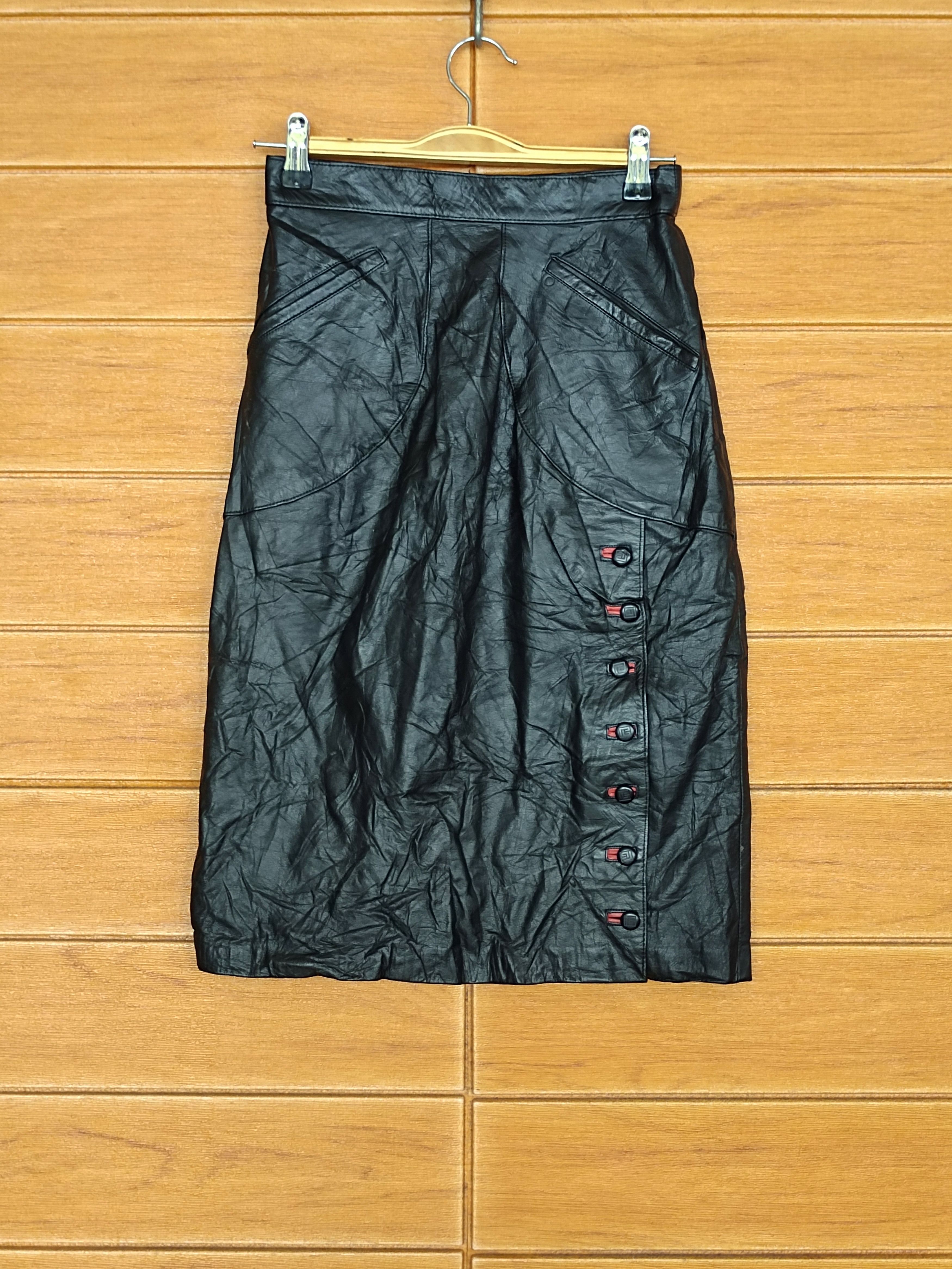 Pierre Balmain Vintage Pierre Balmain Paris Leather Skirt Size 25" / US 0 / IT 36 - 3 Thumbnail
