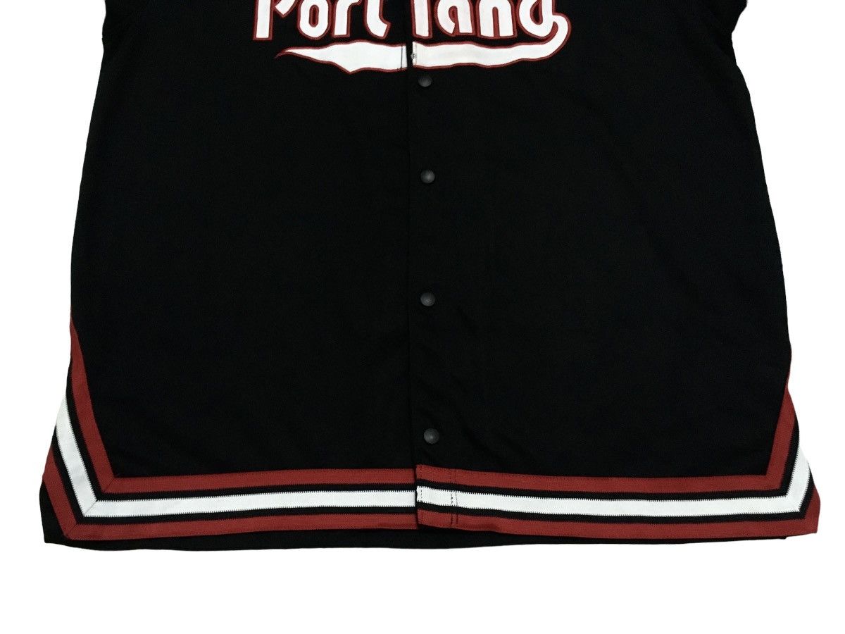 NBA Rare Design Vintage Brand Nike NBA Portland Jersey 1990s Size US XL / EU 56 / 4 - 4 Thumbnail