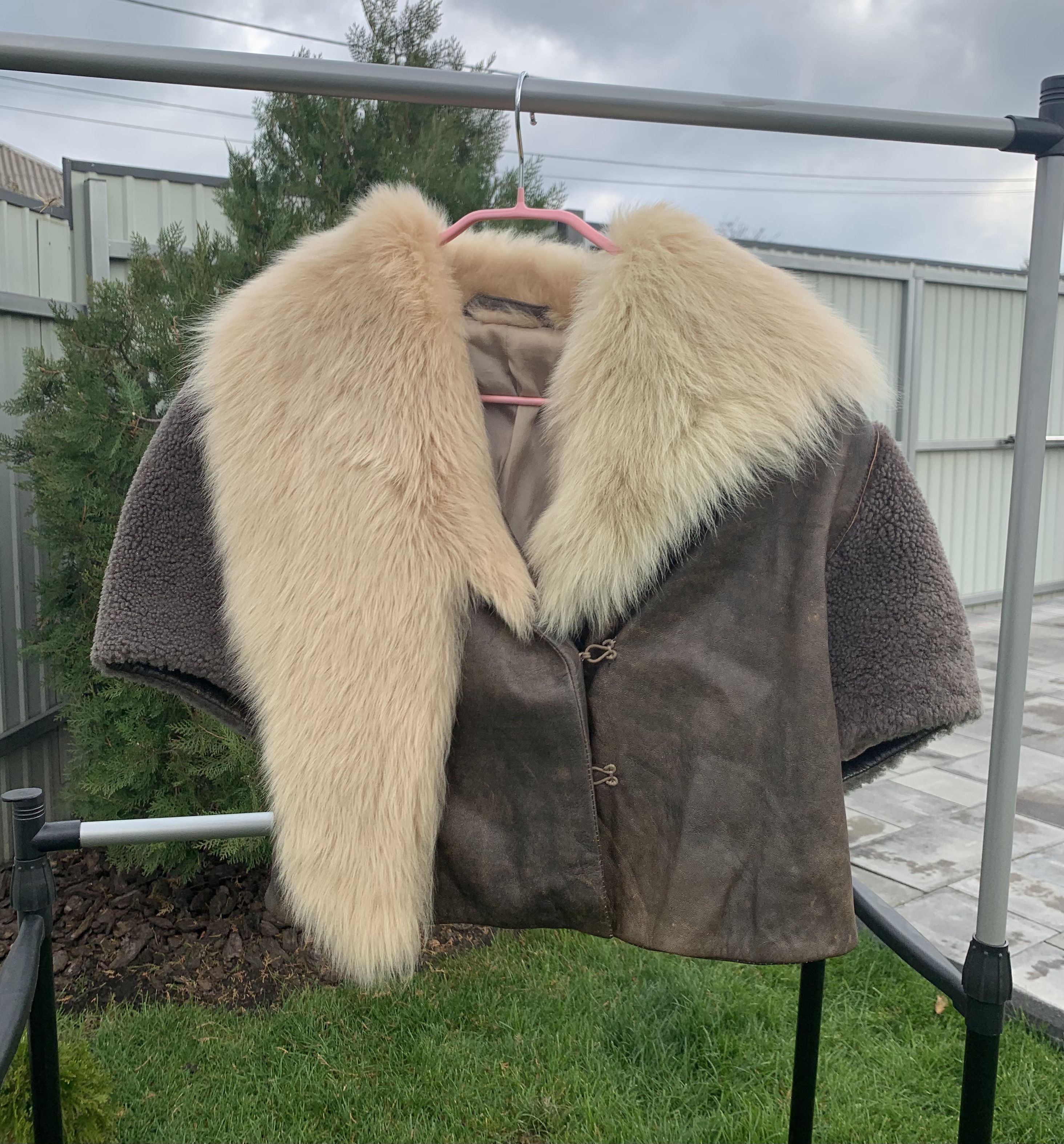 Acne Studios AW 10 FUR SHORT BLOND size 36