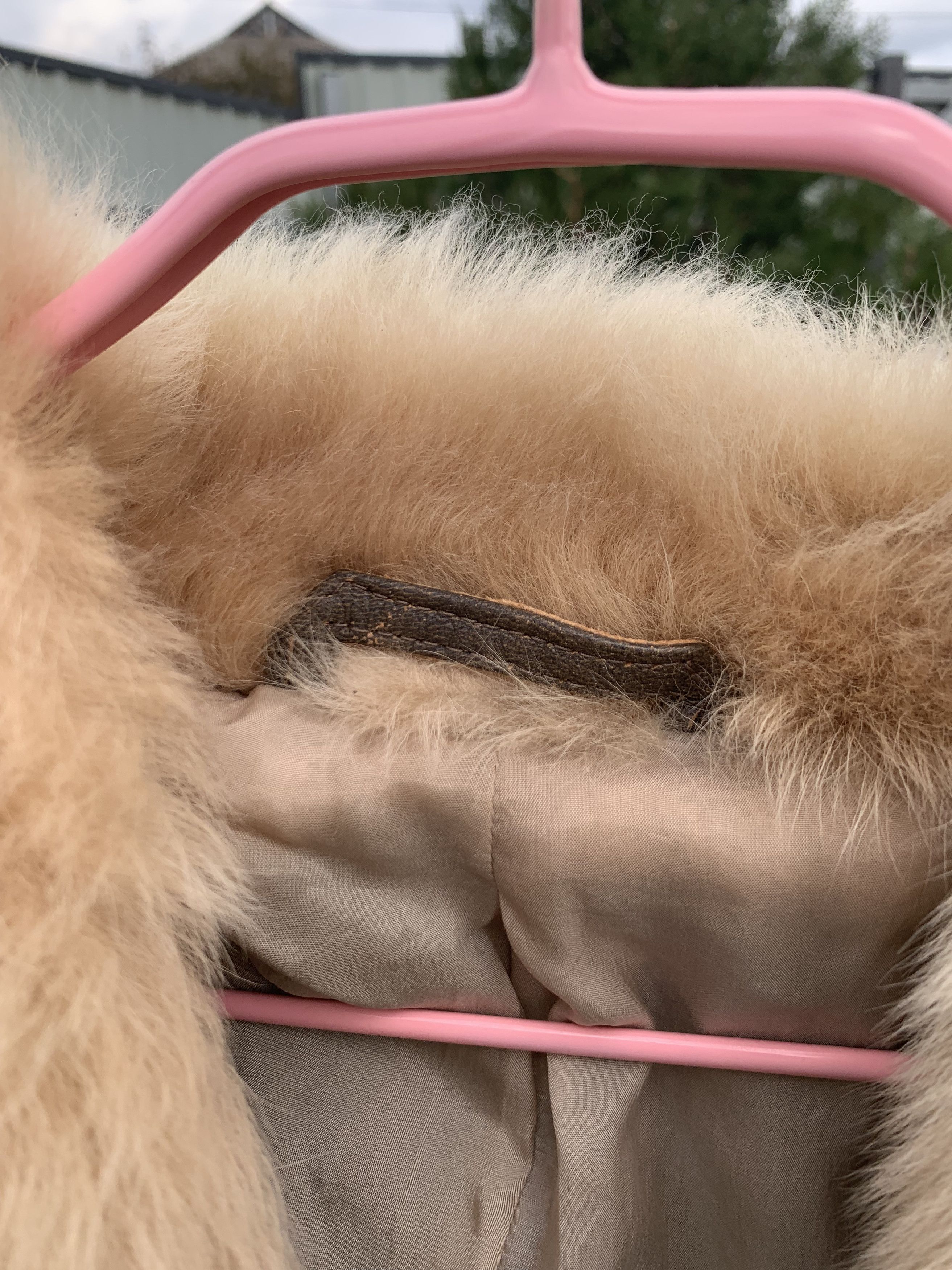 Acne Studios AW 10 FUR SHORT BLOND size 36