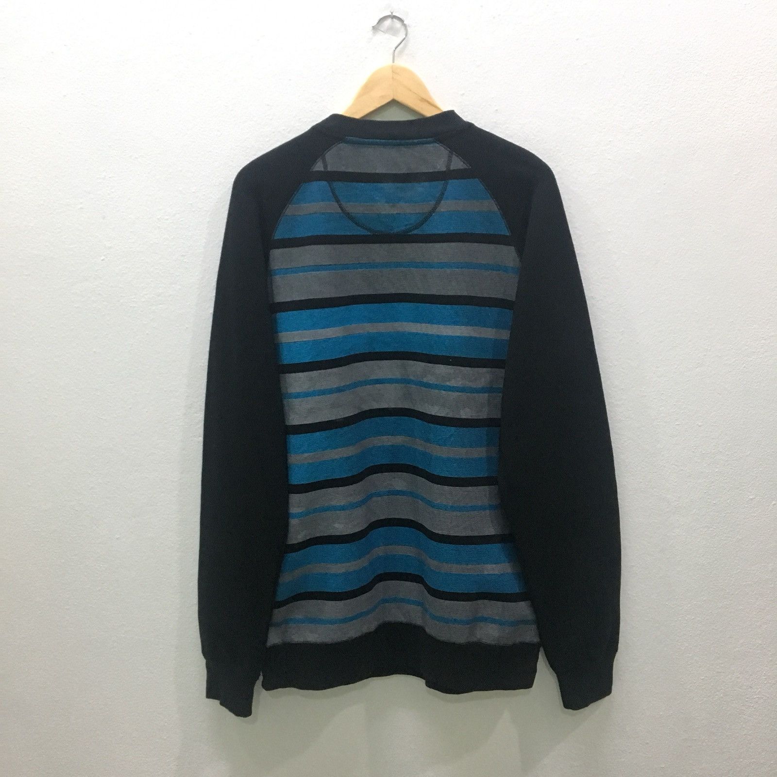 686 686 Sweatshirts Stripe Style Size US L / EU 52-54 / 3 - 2 Thumbnail
