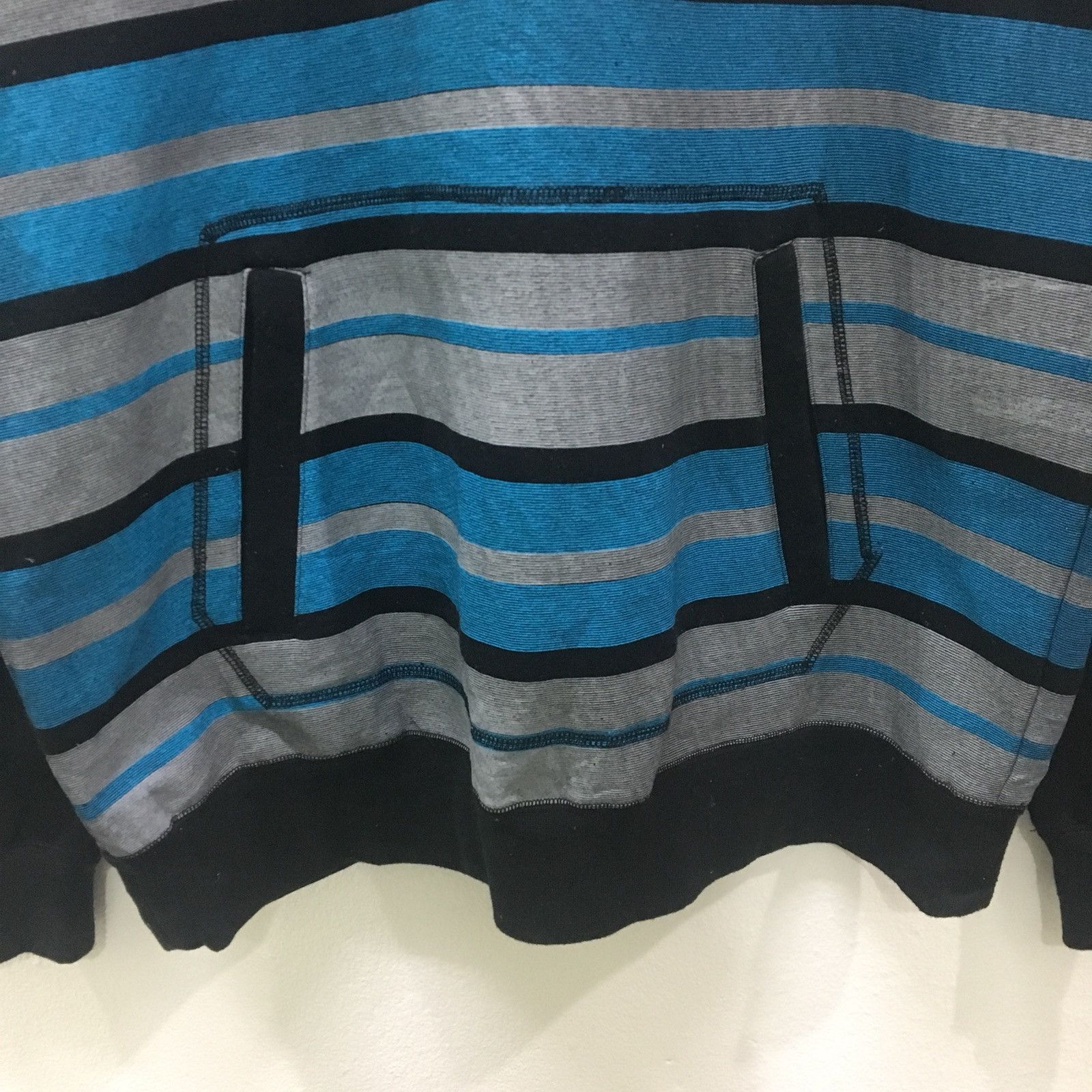 686 686 Sweatshirts Stripe Style Size US L / EU 52-54 / 3 - 12 Thumbnail
