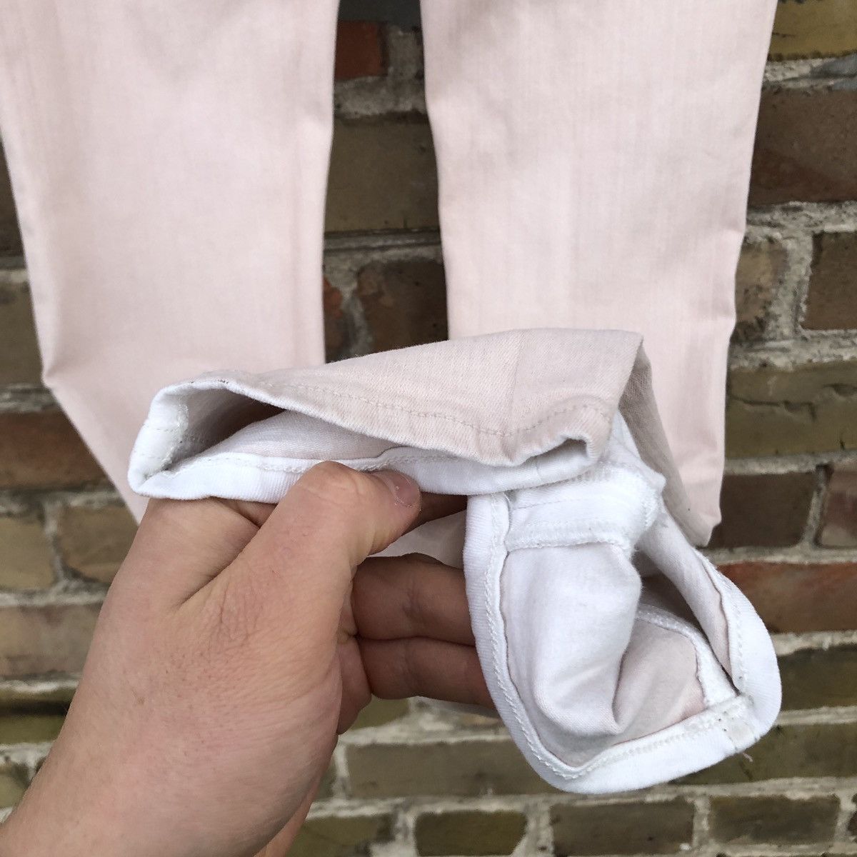 Acne Studios Acne Studios Pink Skinny Jeans 28 x 34 Denim Rare Size 28" / US 6 / IT 42 - 4 Thumbnail