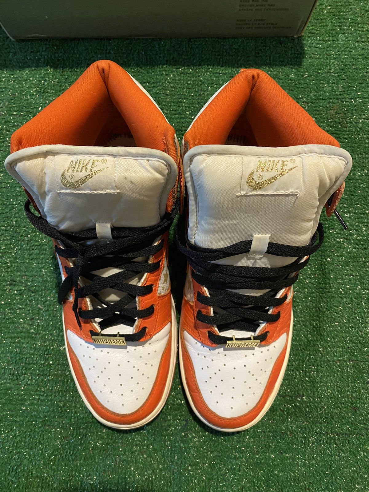 Nike × Supreme Nike SB Dunk High Supreme Orange Size US 10 / EU 43 - 7 Thumbnail