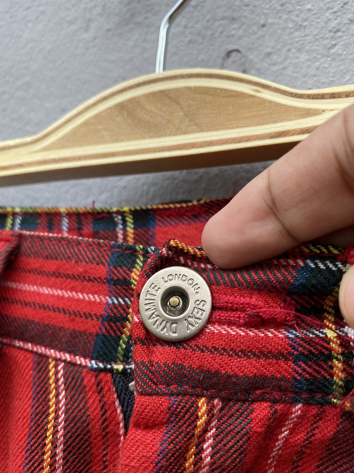 Seditionaries RARE💥Vintage SEXY DYNAMITE LONDON “Red Tartan” Bondage Punk Size US 27 - 11 Thumbnail