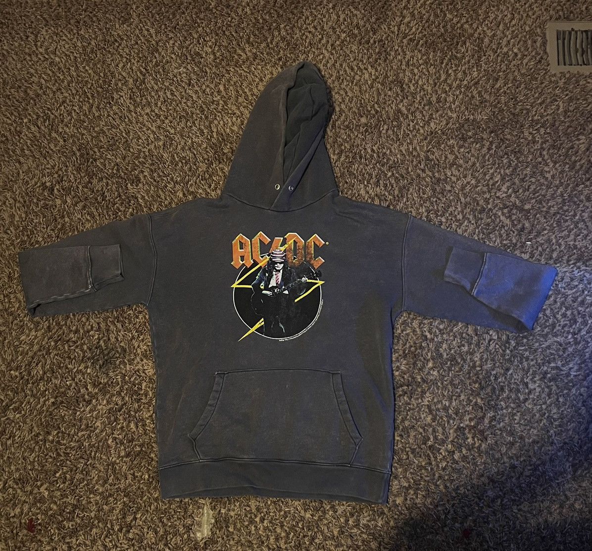 Ac/Dc × Streetwear × Vintage ACDC 1996 TOUR HOODIE | Grailed