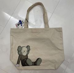 KAWS x Uniqlo Logo Tote Bag Beige - SS16 - US