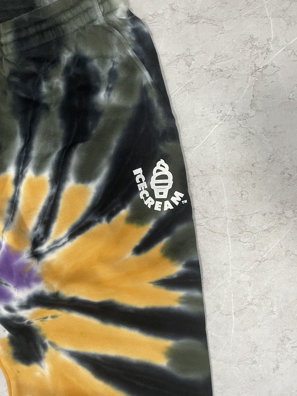Icecream UNWORN* ICECREAM Tie dye sweatpants L Size US 34 / EU 50 - 2 Thumbnail