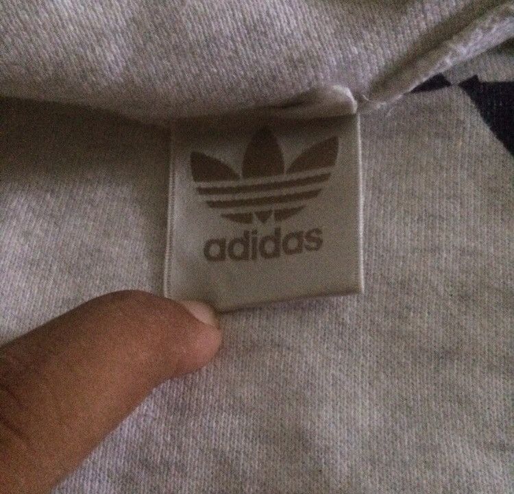 Adidas Vintage Adidas Big Logo Sweatshirts Hip Hop Style Size US L / EU 52-54 / 3 - 5 Thumbnail