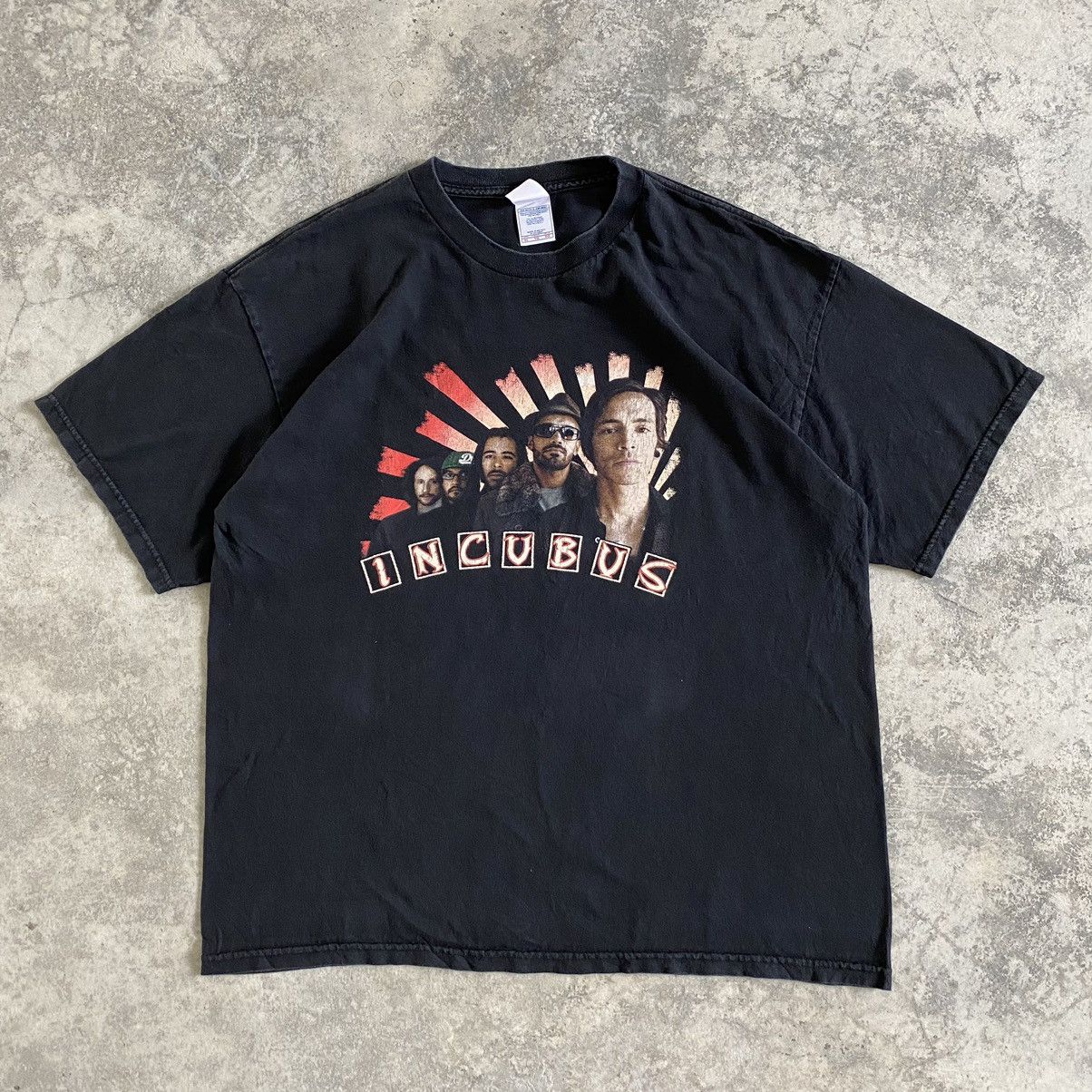 Band Tees VTG Y2K Incubus Alternative/Indie Promo Tour T-Shirt Size US XL / EU 56 / 4 - 1 Thumbnail