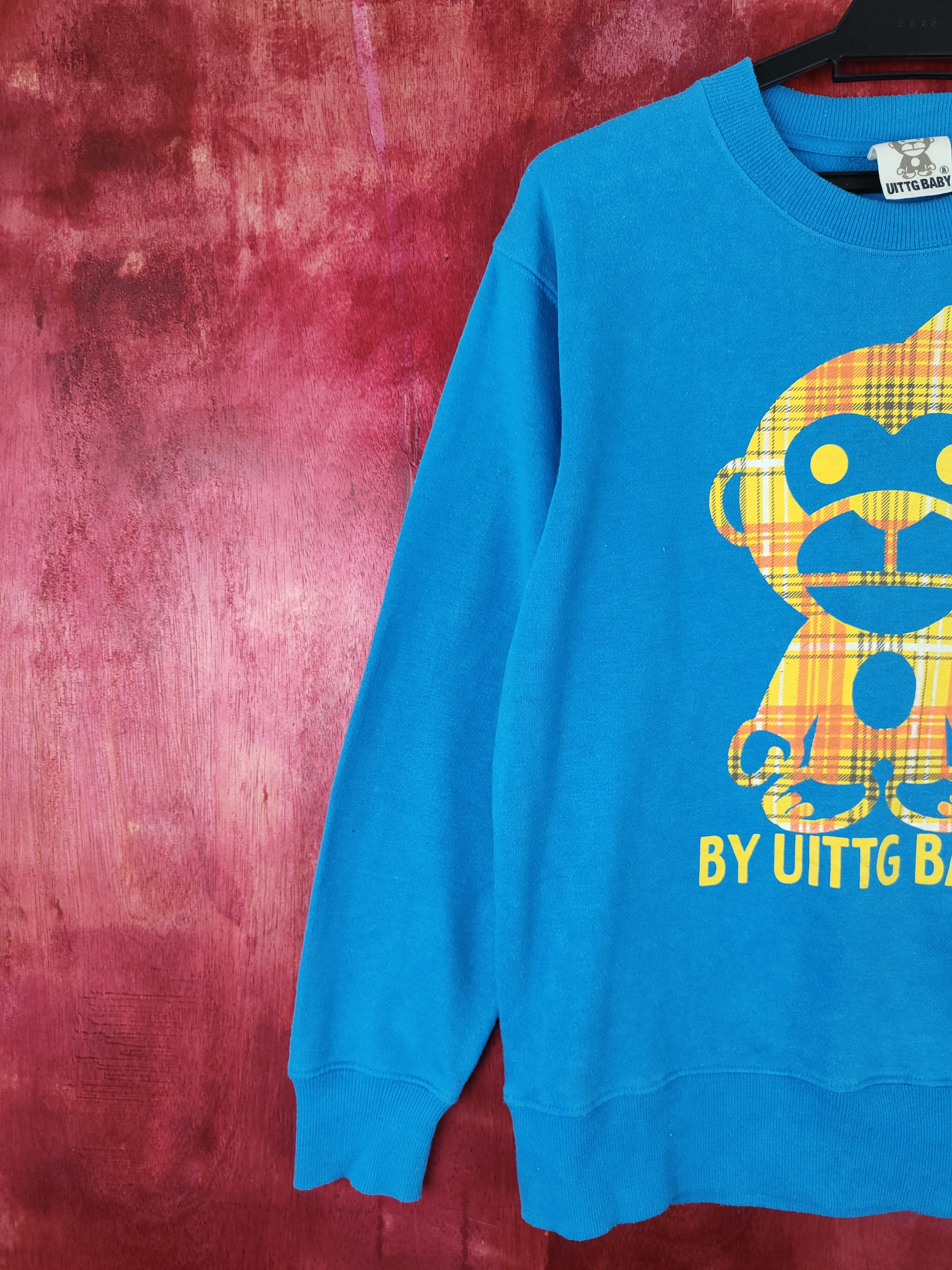 Japanese Brand × Vintage UITTG Baby® Blue Sweatshirt #5777 Size US M / EU 48-50 / 2 - 3 Thumbnail