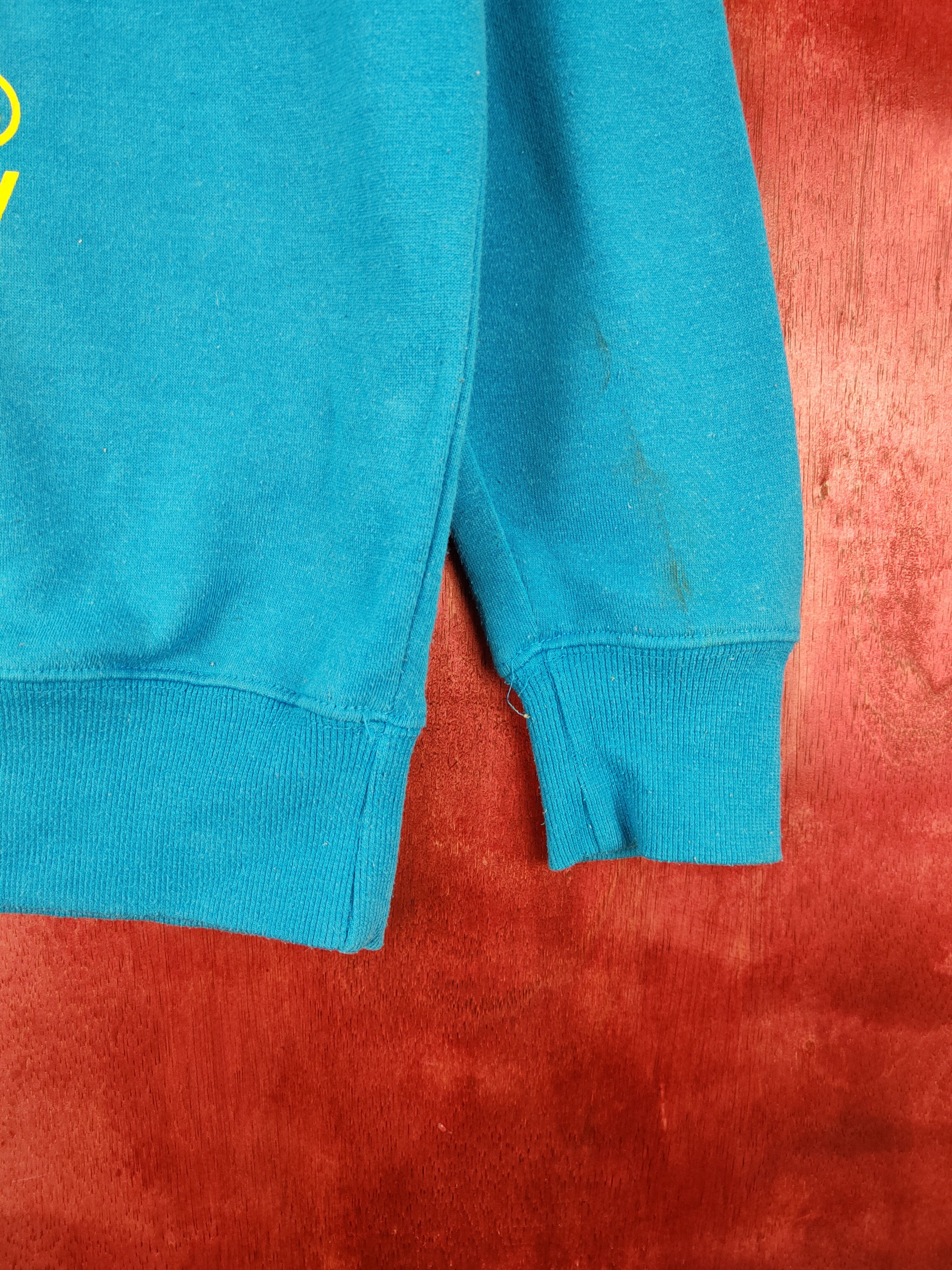 Japanese Brand × Vintage UITTG Baby® Blue Sweatshirt #5777 Size US M / EU 48-50 / 2 - 6 Thumbnail