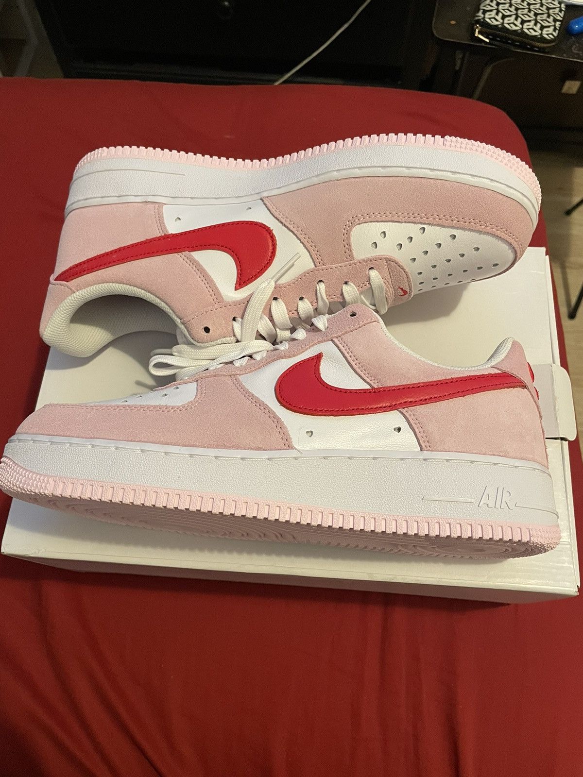 nike air force 1 love heart