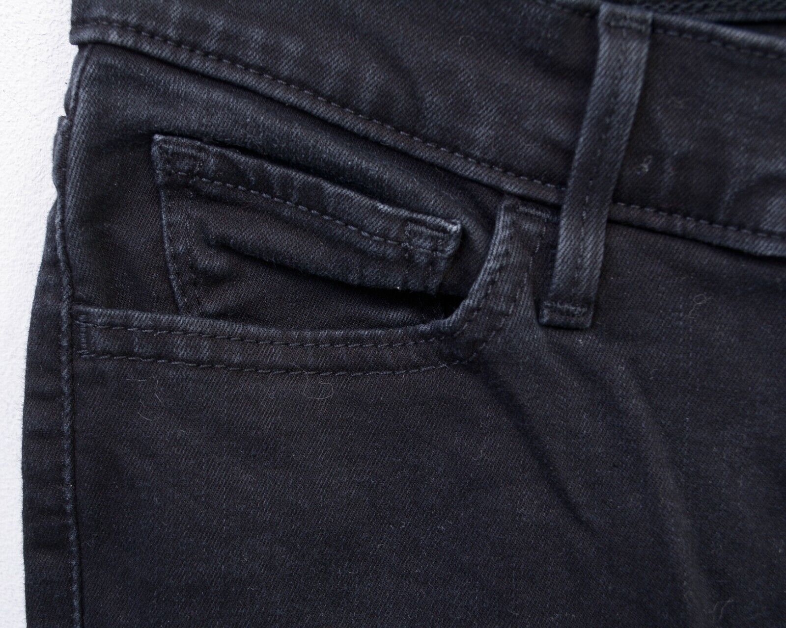 Levi's Women 710 Super Skinny W28 L32 Mid Rise Jeans Trousers Pants Size 28" / US 6 / IT 42 - 4 Thumbnail