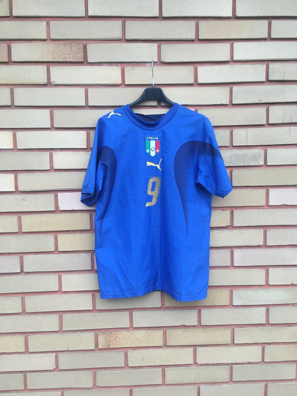 ITALY 2006 TONI 9 WORLD CUP AWAY SHIRT (Very good) XL – Foot-Jerseys