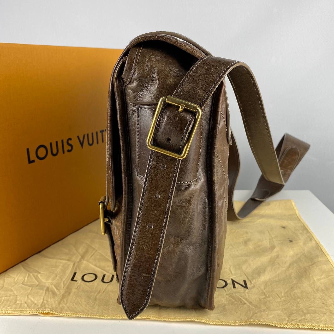 Louis Vuitton Louis Vuitton Kangaroo Brown Leather Soana Crossbody Size ONE SIZE - 5 Thumbnail
