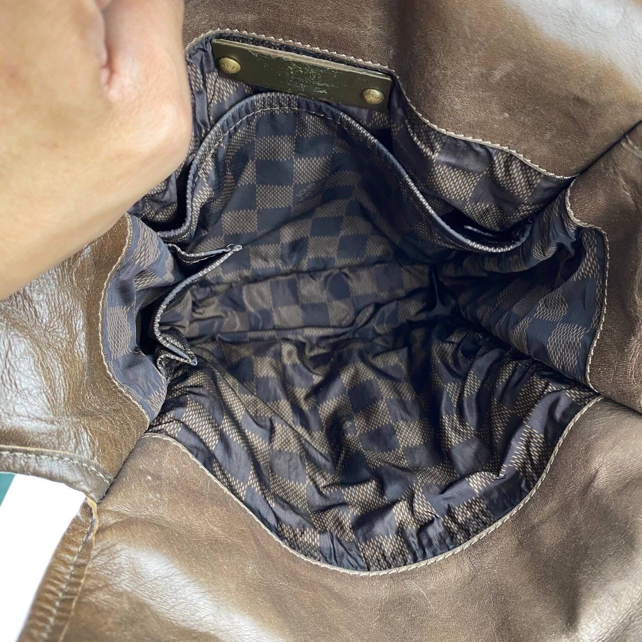 Louis Vuitton Louis Vuitton Kangaroo Brown Leather Soana Crossbody Size ONE SIZE - 13 Thumbnail