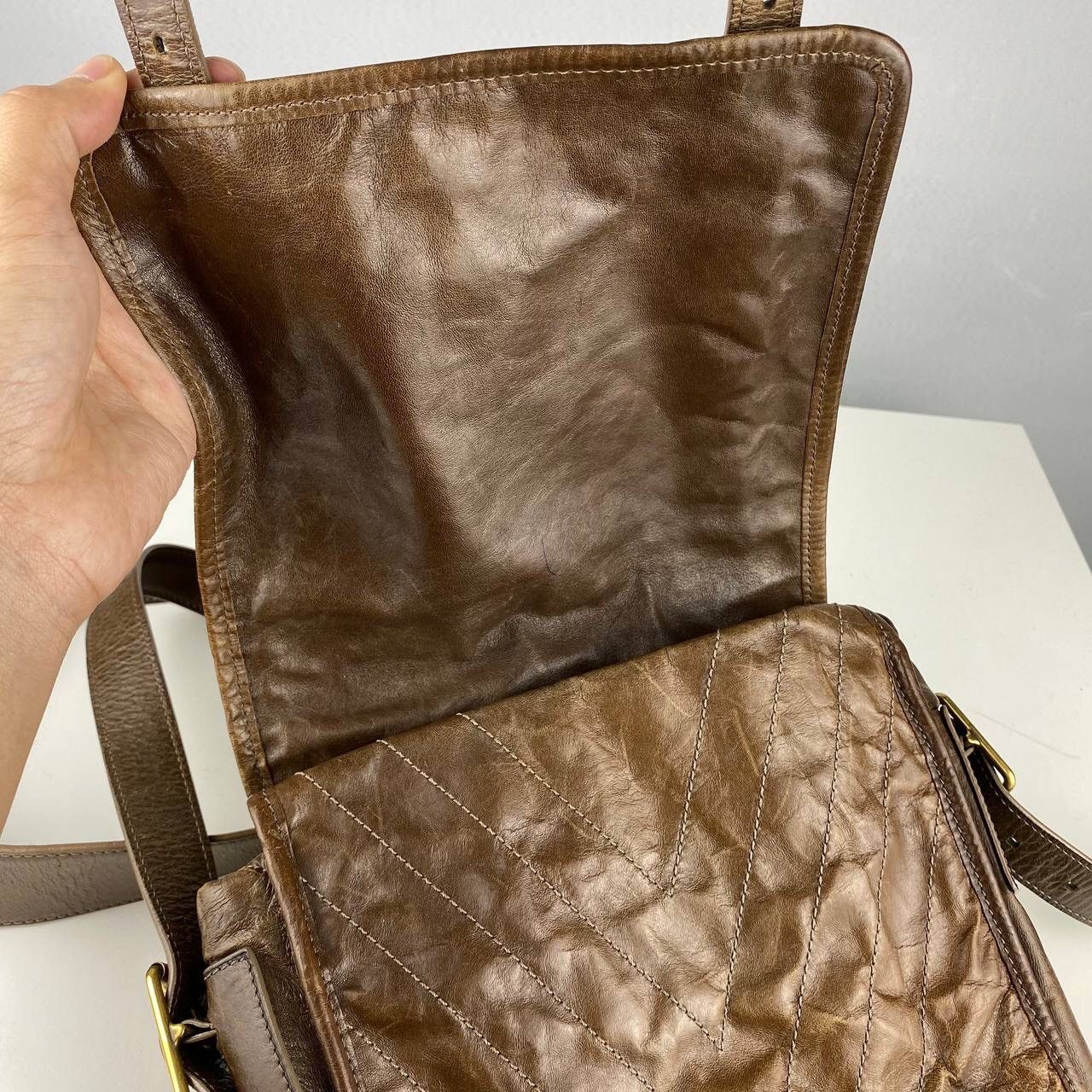 Louis Vuitton Louis Vuitton Kangaroo Brown Leather Soana Crossbody Size ONE SIZE - 10 Thumbnail