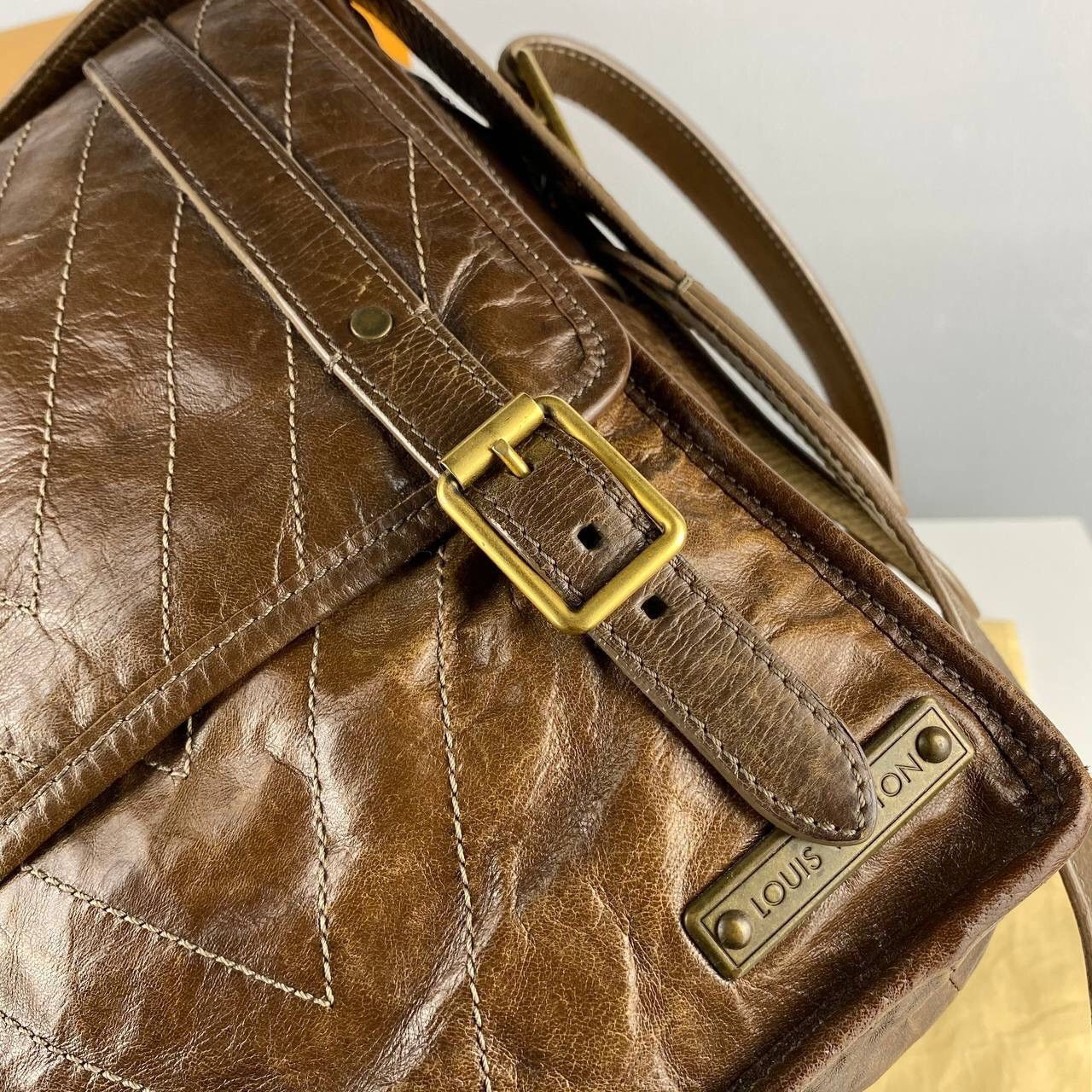 Louis Vuitton Louis Vuitton Kangaroo Brown Leather Soana Crossbody Size ONE SIZE - 3 Thumbnail