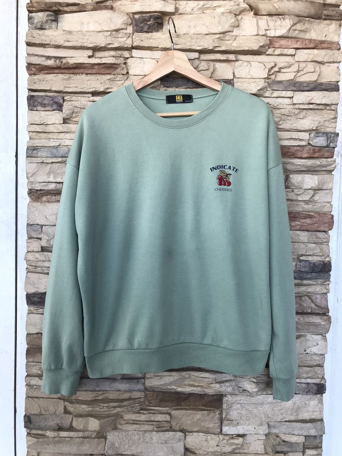 Japanese Brand Thrashed FRMD Indicate Cherries Spell Out Sweatshirts Size US L / EU 52-54 / 3 - 2 Thumbnail