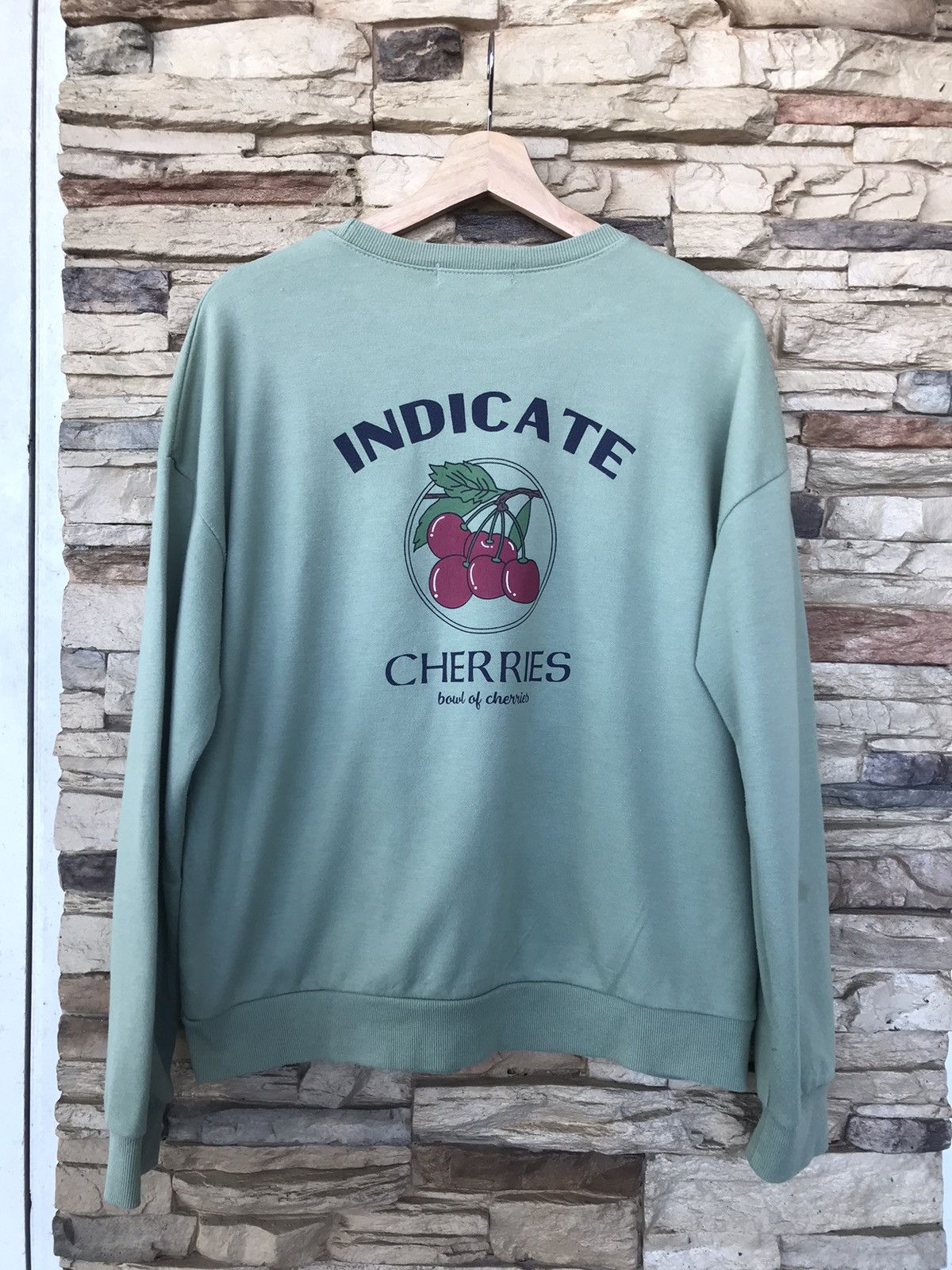 Japanese Brand Thrashed FRMD Indicate Cherries Spell Out Sweatshirts Size US L / EU 52-54 / 3 - 1 Thumbnail