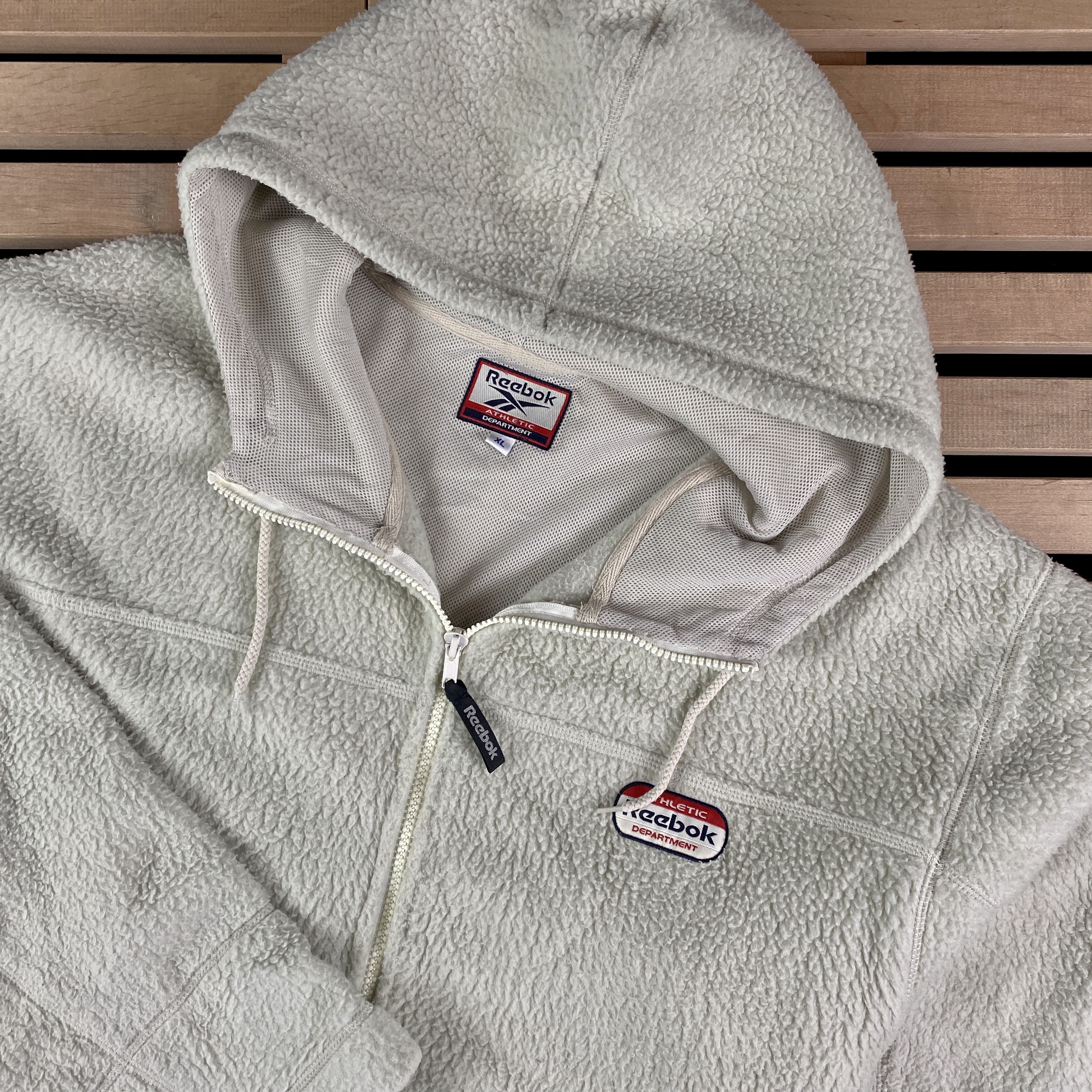 Reebok × Vintage Mens Fleece Hoodies Reebok Athletic Department Size XL Size US XL / EU 56 / 4 - 2 Thumbnail